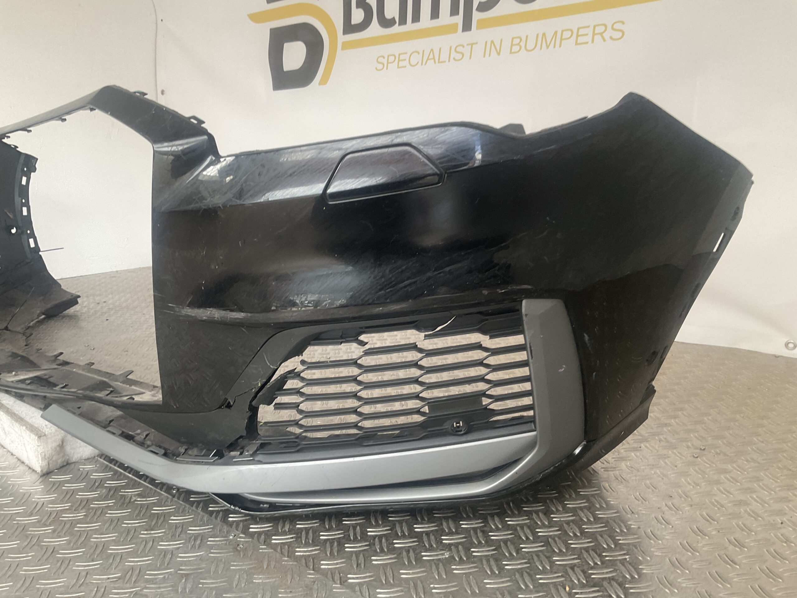 Bumper Audi Q7 SQ7 4M Sline S-Line Facelift 4M0807095G 4M0807733F Voorbumper H5-15036z