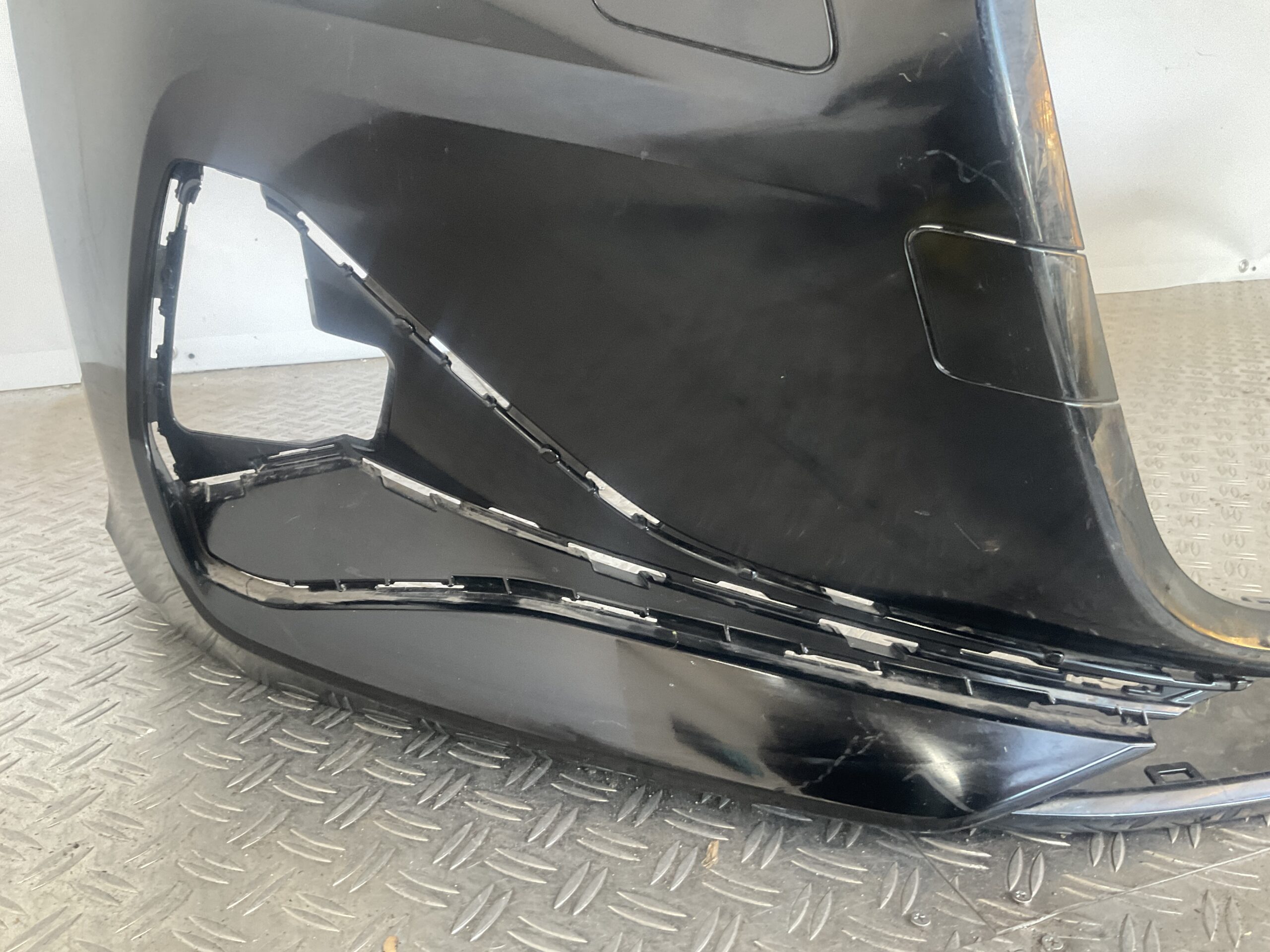 Bumper Audi A3 8Y Facelift 23-25 kls pdc 8Y0807409 Voorbumper H8-15046z