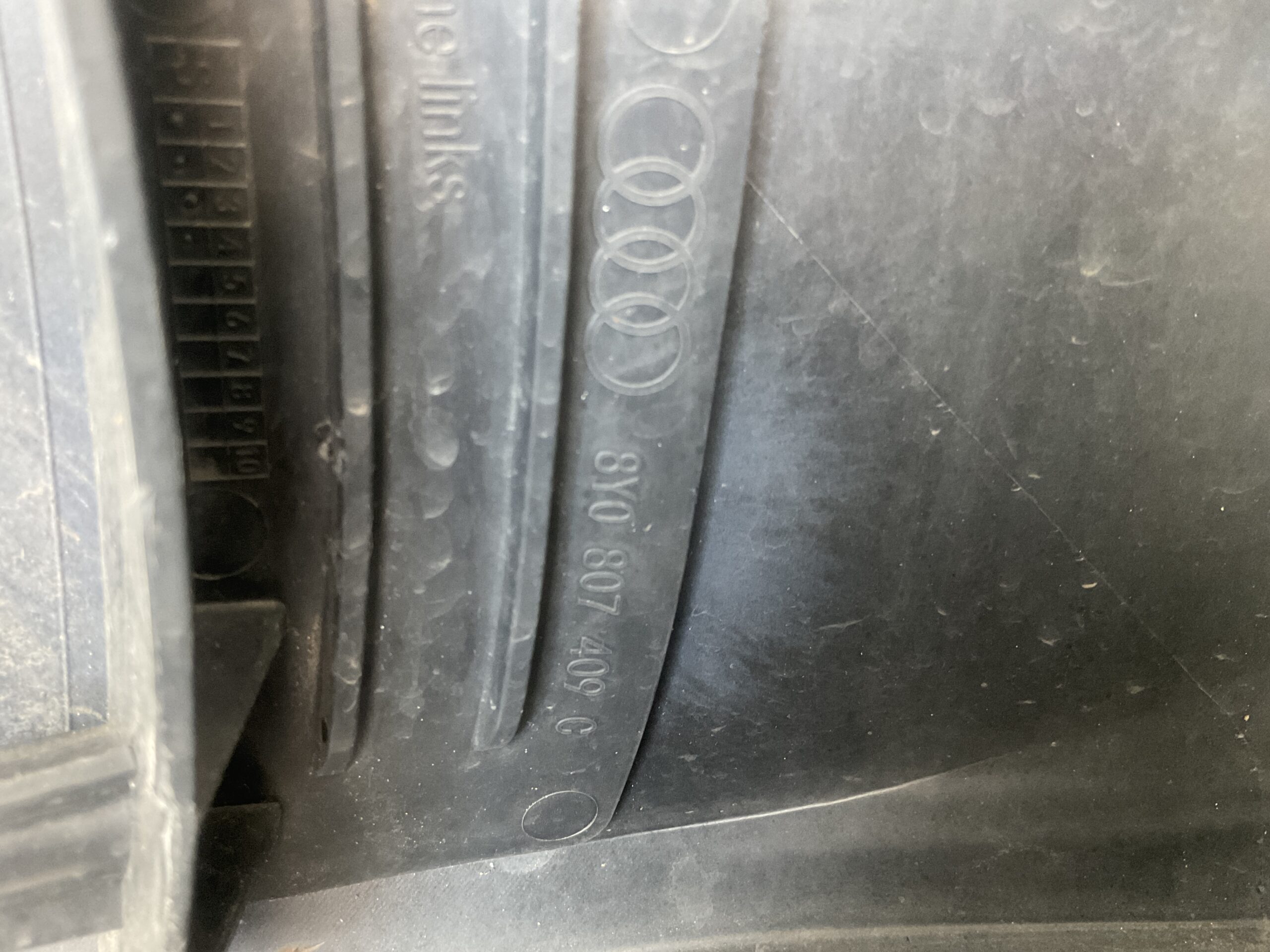 Bumper Audi A3 8Y Facelift 23-25 kls pdc 8Y0807409 Voorbumper H8-15046z