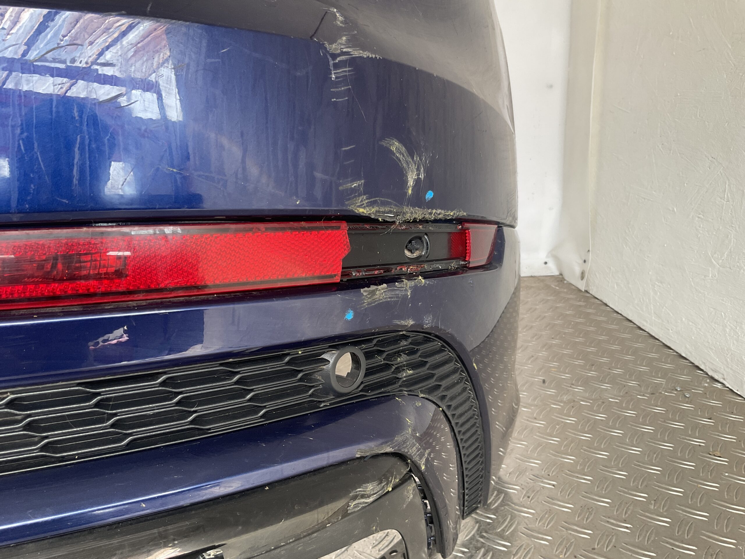 Bumper Audi Q8 4M8 Sline S-Line 4M8807527D Achterbumper F8-15175z