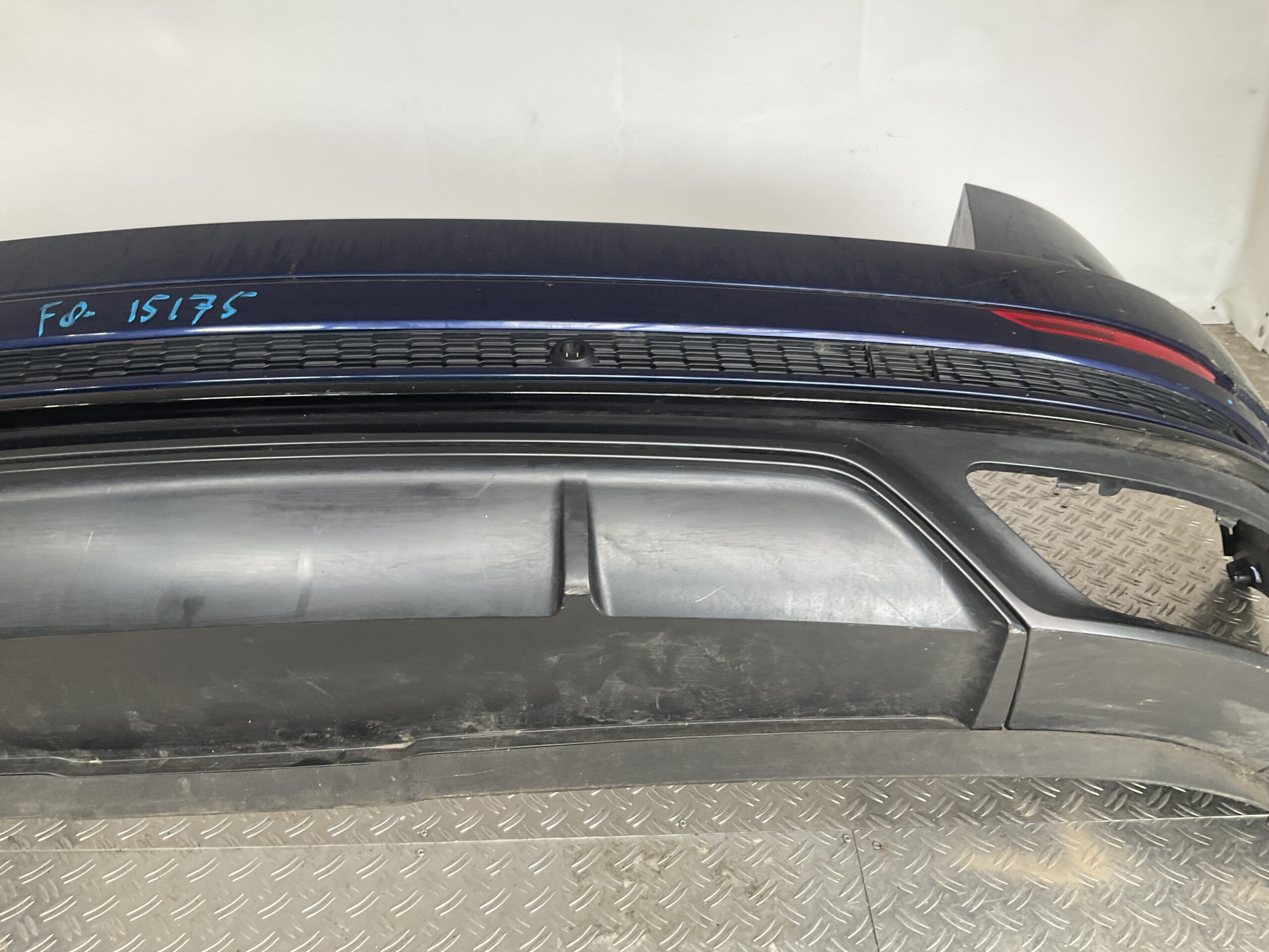 Bumper Audi Q8 4M8 Sline S-Line 4M8807527D Achterbumper F8-15175z