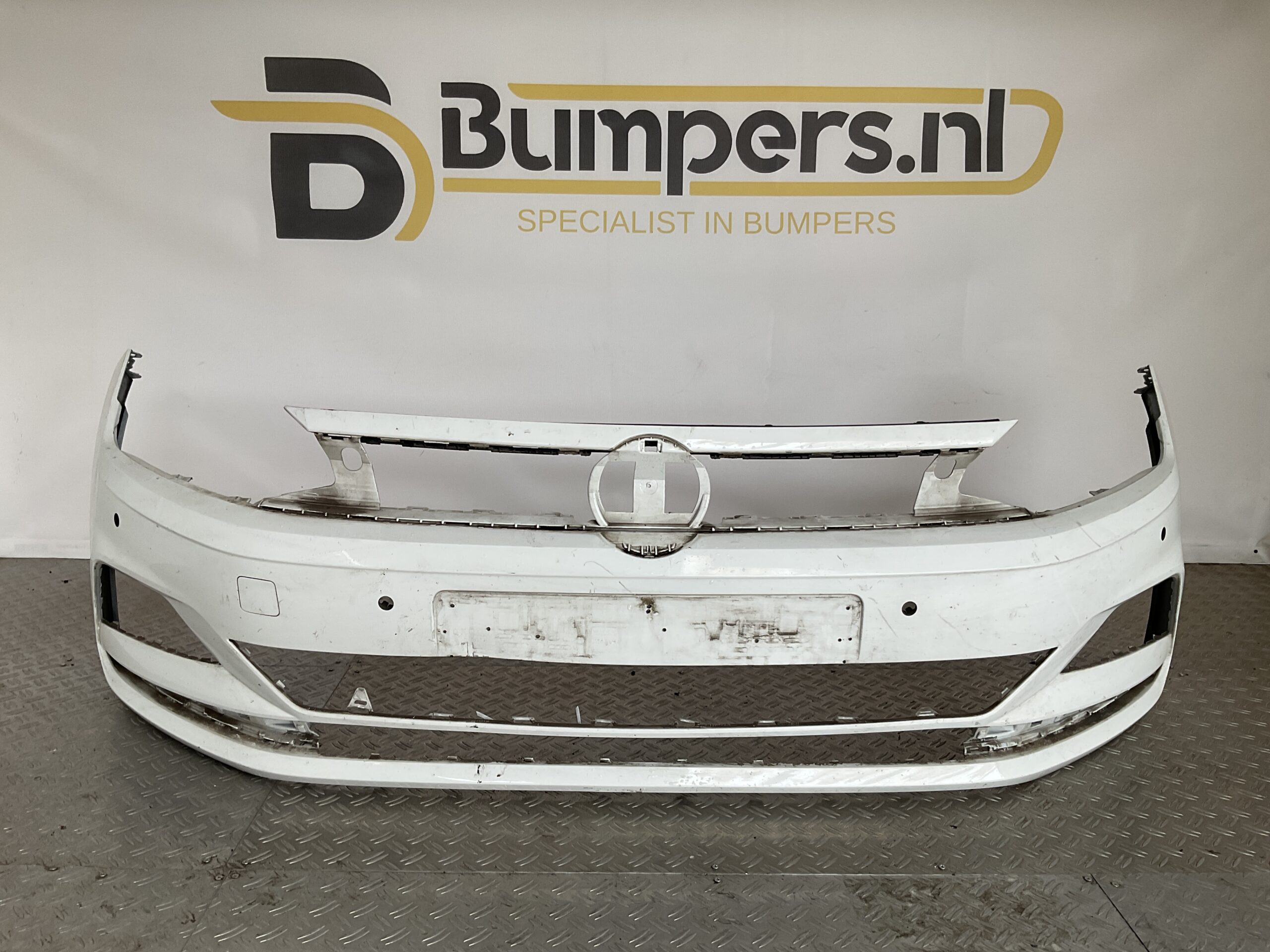 Bumper Volkswagen Polo 2G 17-21 4xpdc 2GO807221 Voorbumper C3-15247z