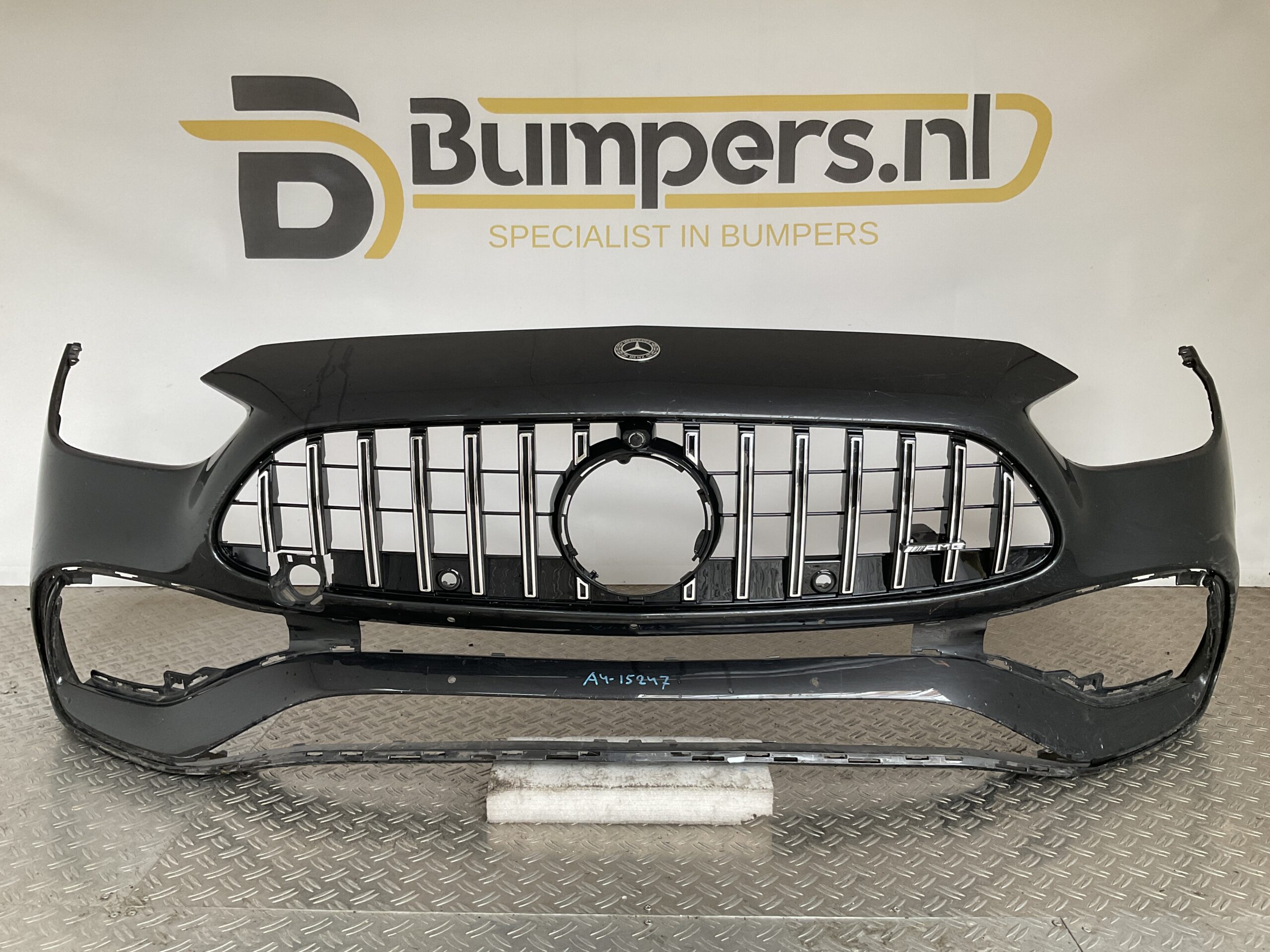Bumper Mercedes C Klasse W206 21-24 pdc A2068858401 GT GRILL Voorbumper A4-15247z