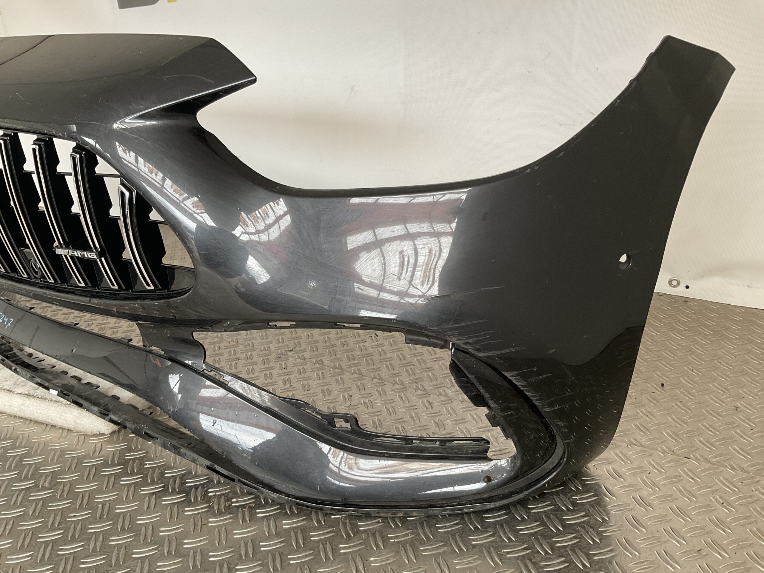 Bumper Mercedes C Klasse W206 21-24 pdc A2068858401 GT GRILL Voorbumper A4-15247z