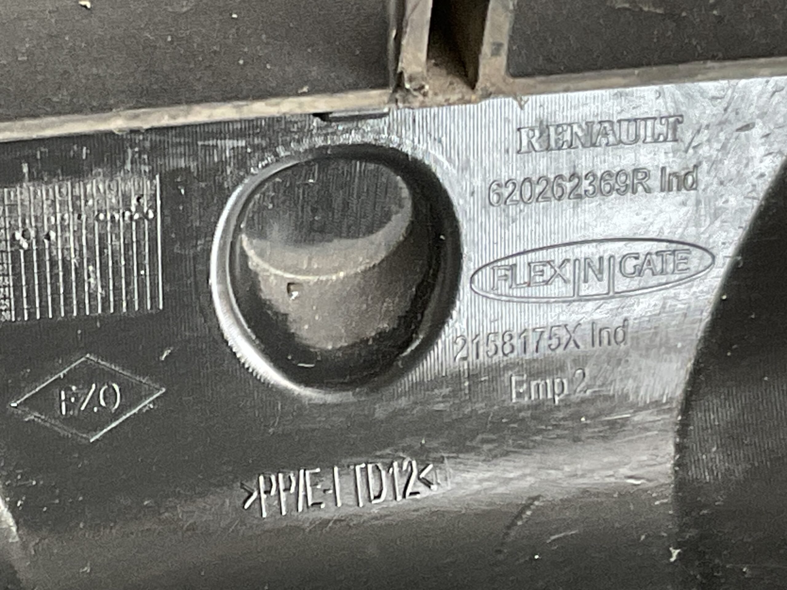 Grill Renault Kadjar 620262369R Voorbumper Grille F8-15253z