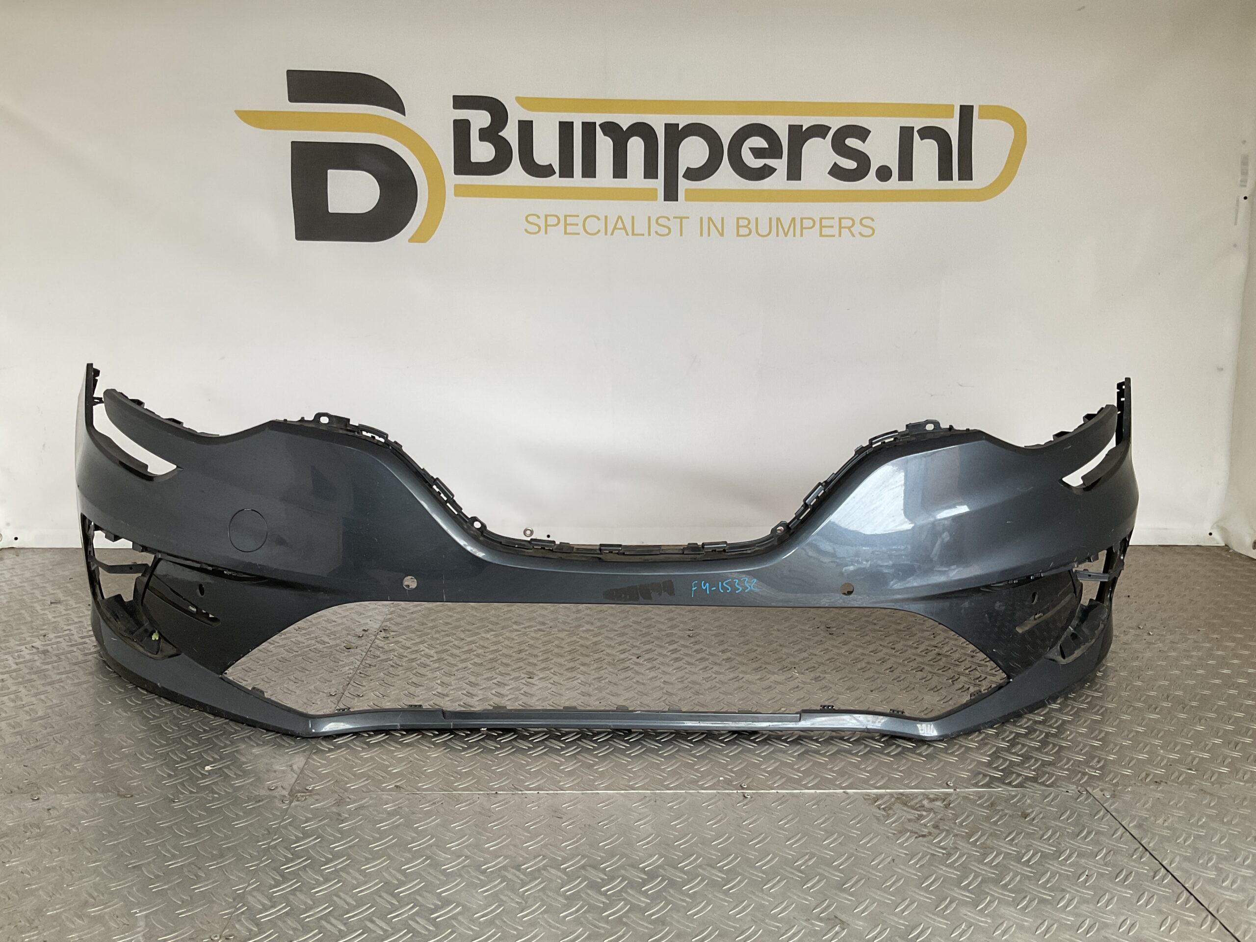 Bumper Renault Megane 4 IV 2016-2021 620220472R Voorbumper F4-15332z