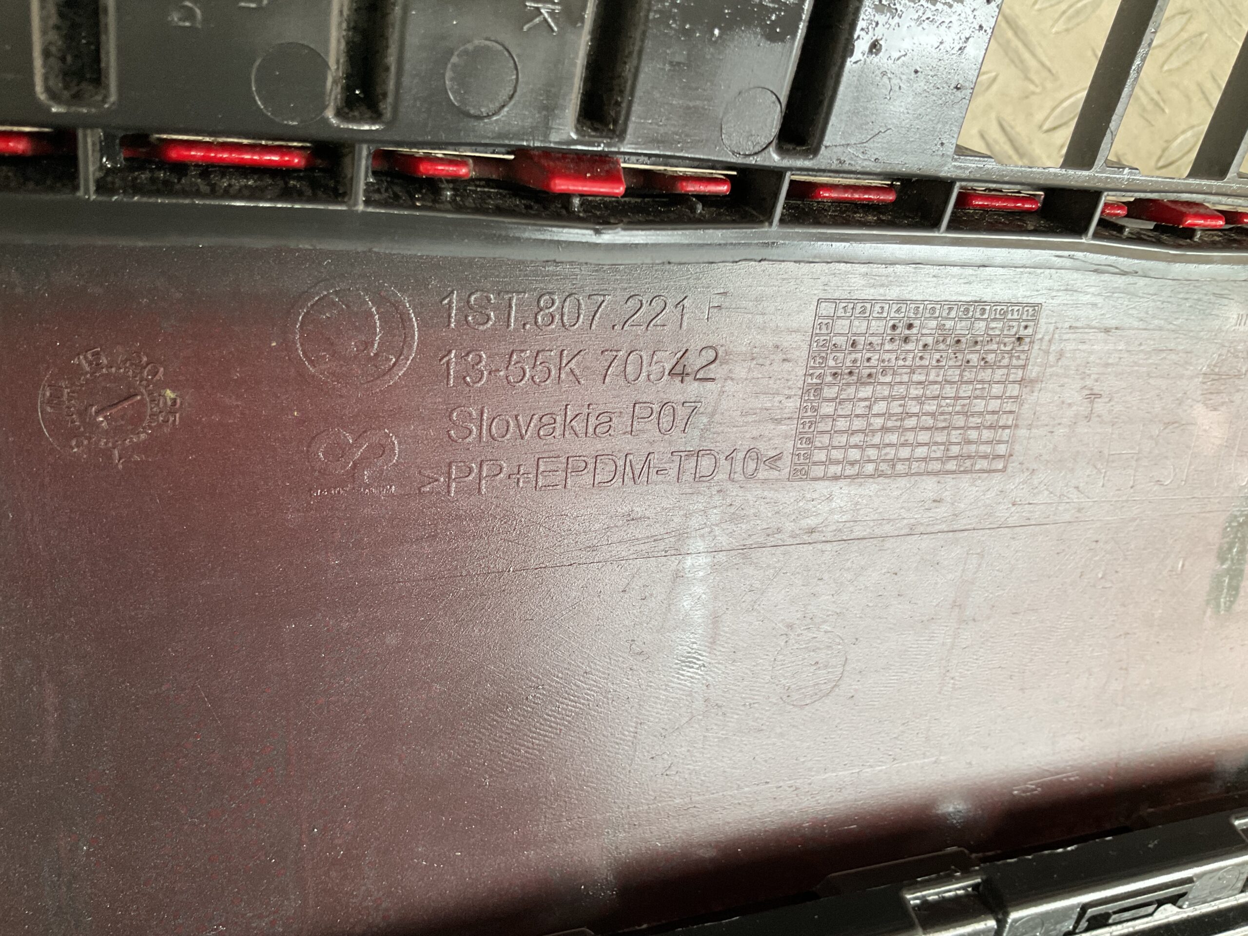 Bumper Skoda Citigo 11-17 1ST807221f Voorbumper H1-15324z