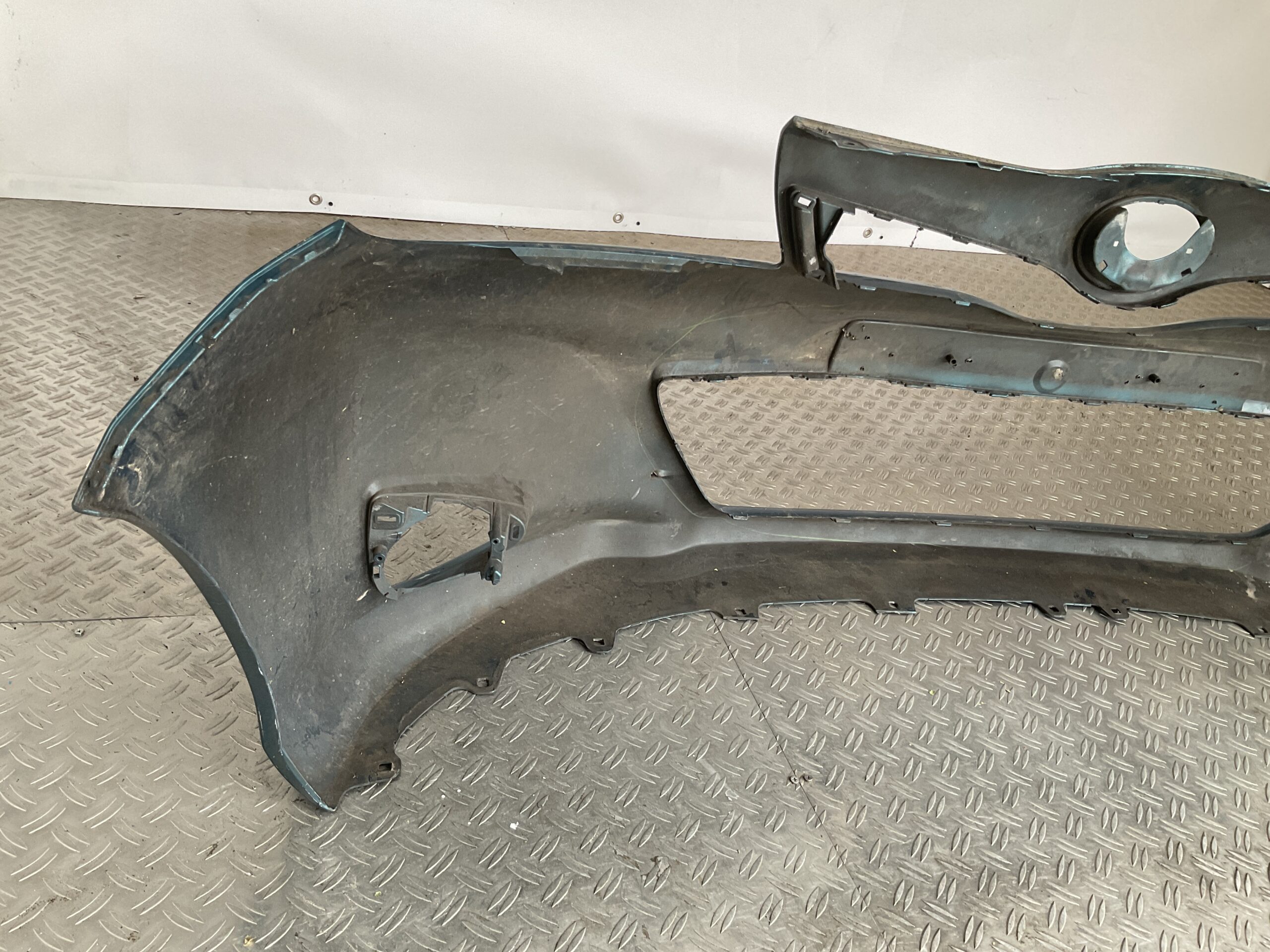 Bumper Toyota Yaris 3 III 11-14 52119-0D410 Voorbumper D3-15323z