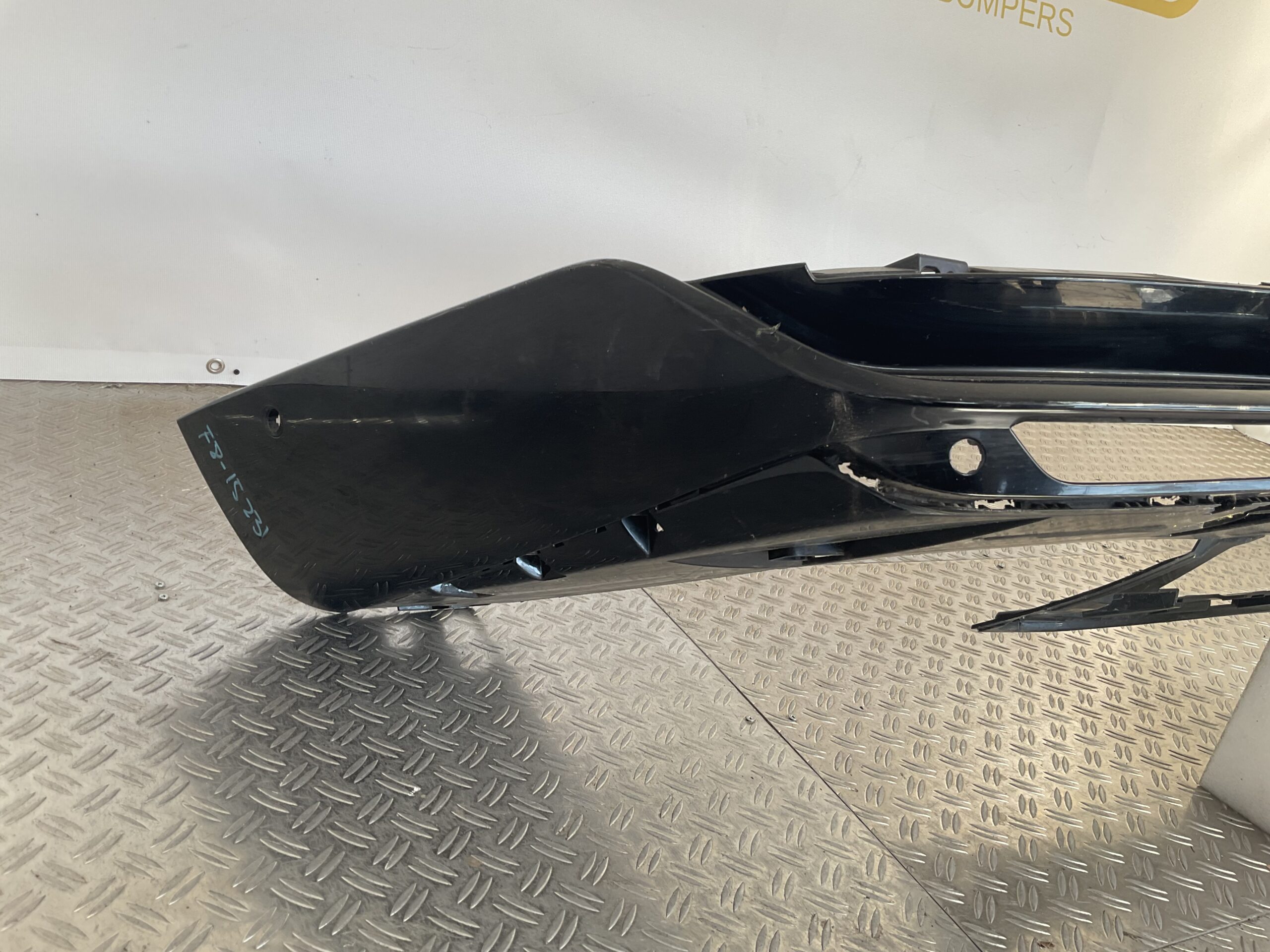 Bumper Land Rover Range Rover Vogue L404 M8E2-17D980-A Achterbumper F8-15231z