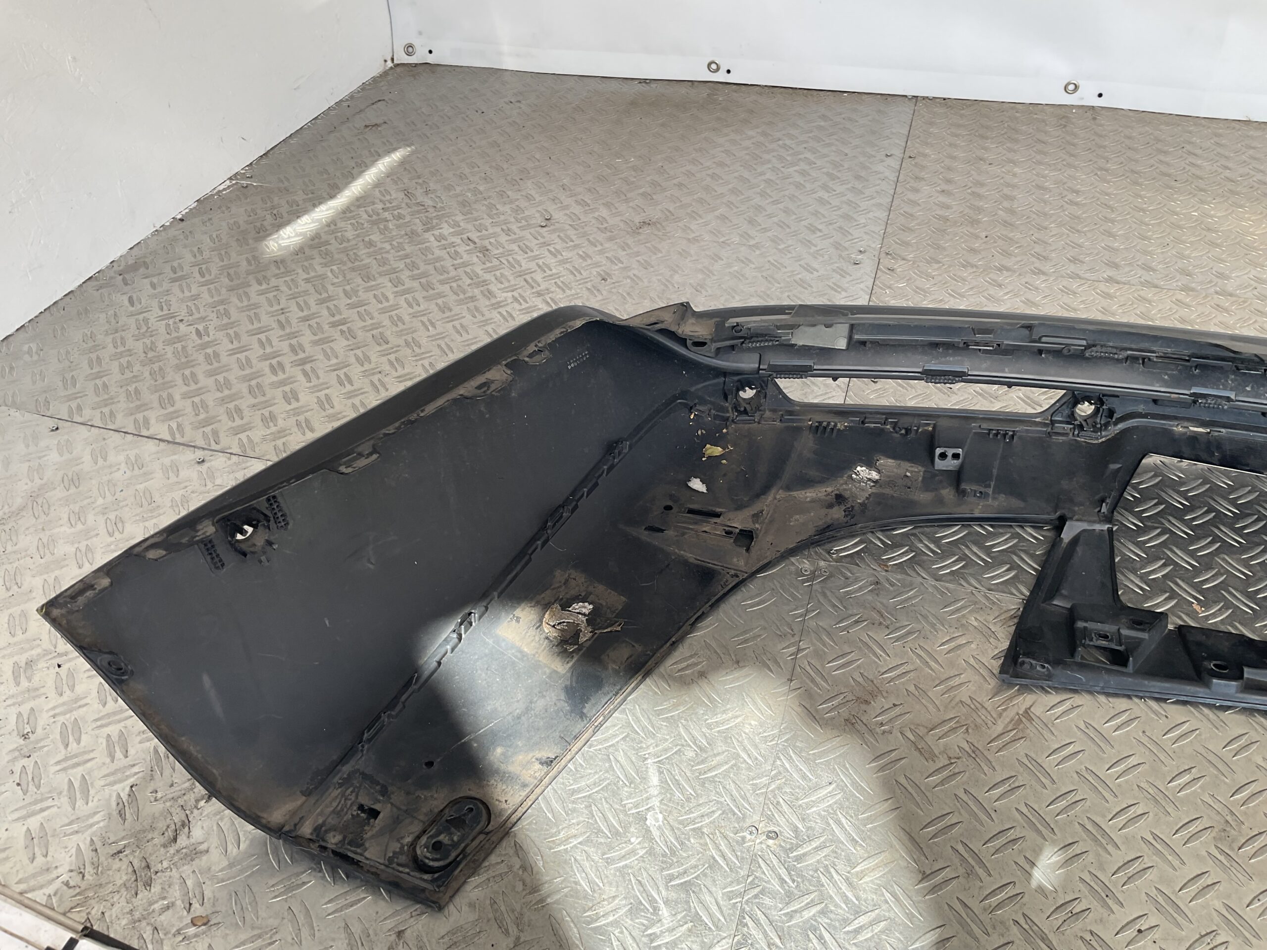 Bumper Land Rover Range Rover Vogue L404 M8E2-17D980-A Achterbumper F8-15231z