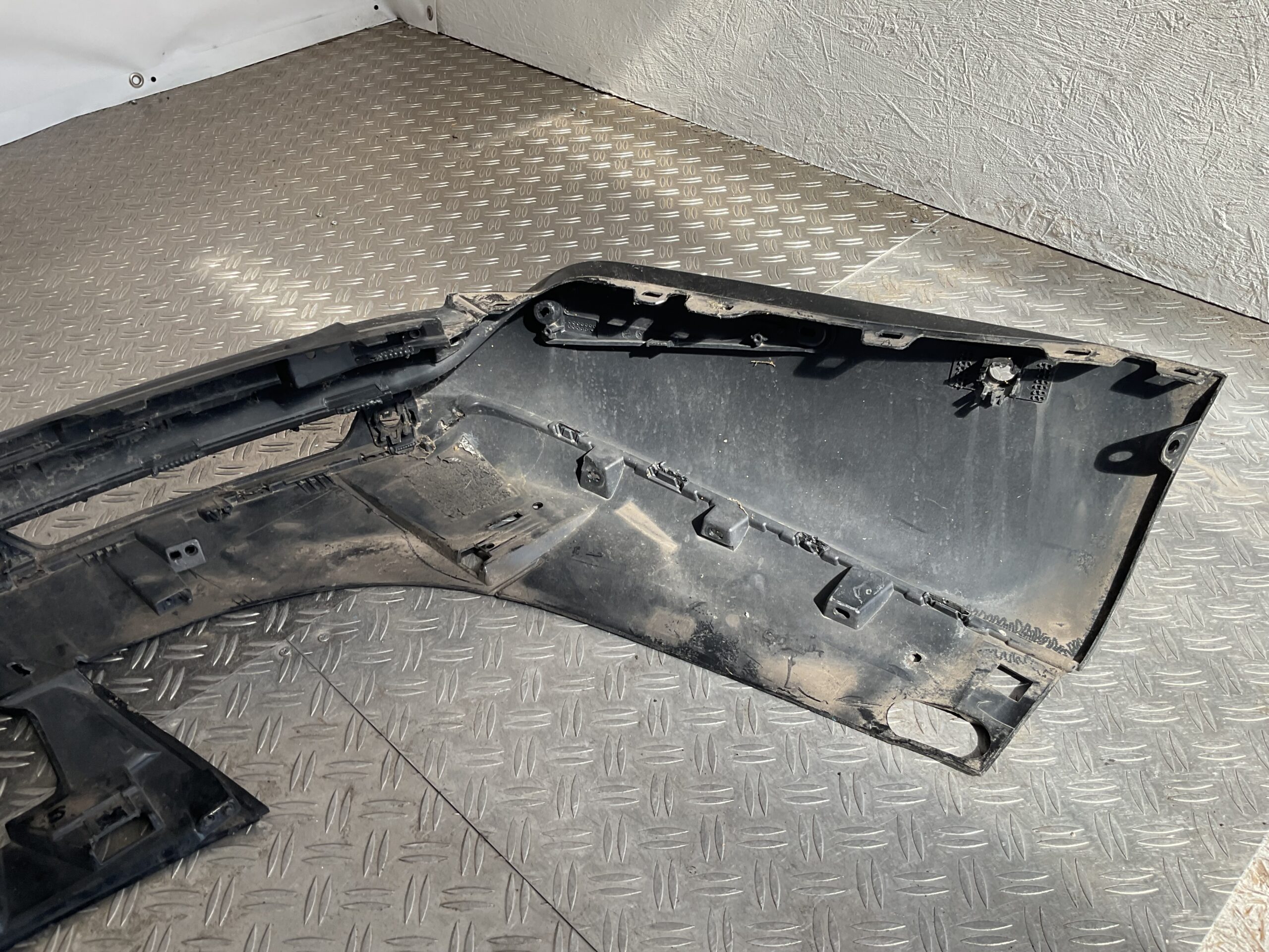 Bumper Land Rover Range Rover Vogue L404 M8E2-17D980-A Achterbumper F8-15231z