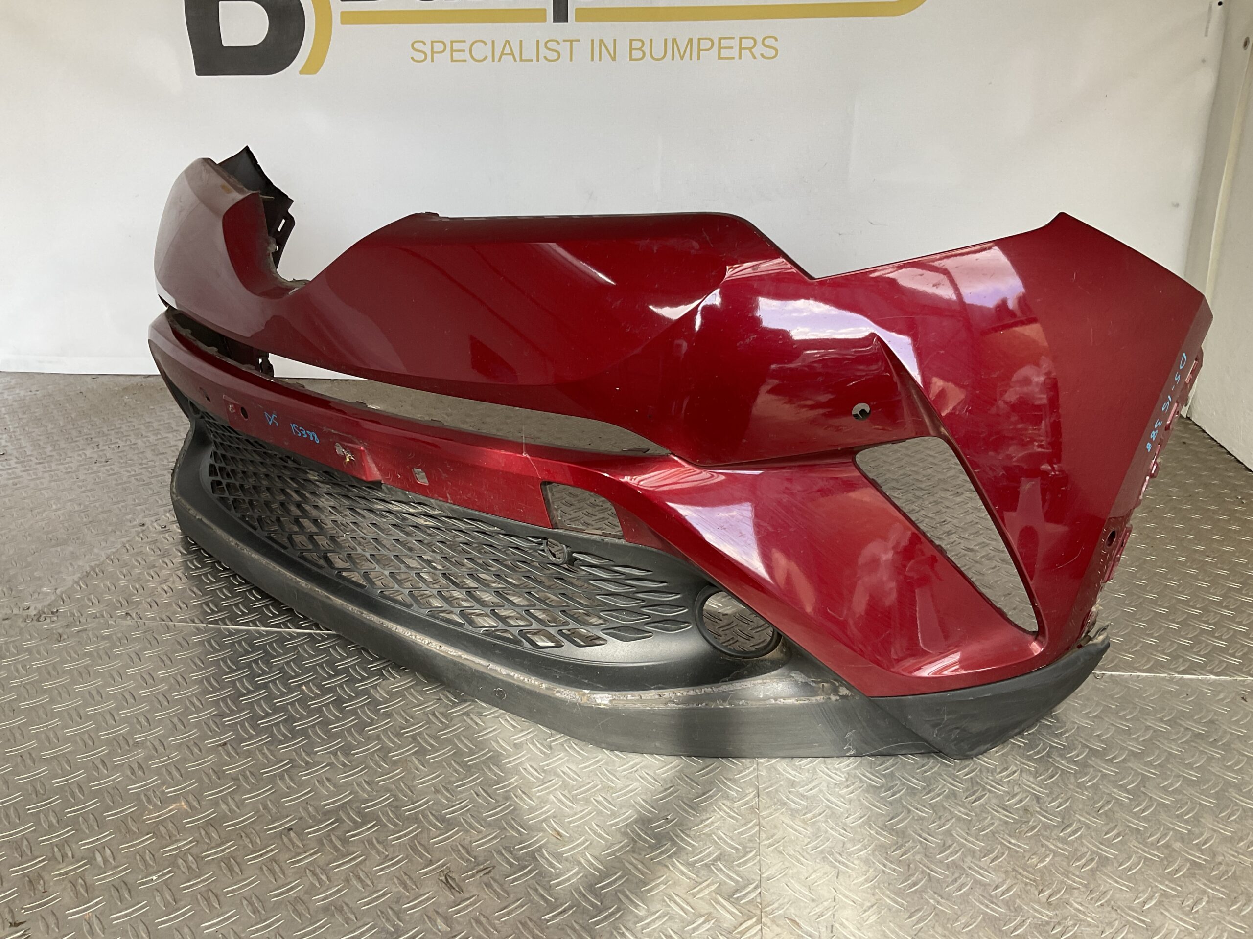 Bumper Toyota CHR 16-19 pdc 52119-F4010 Voorbumper D5-15388z