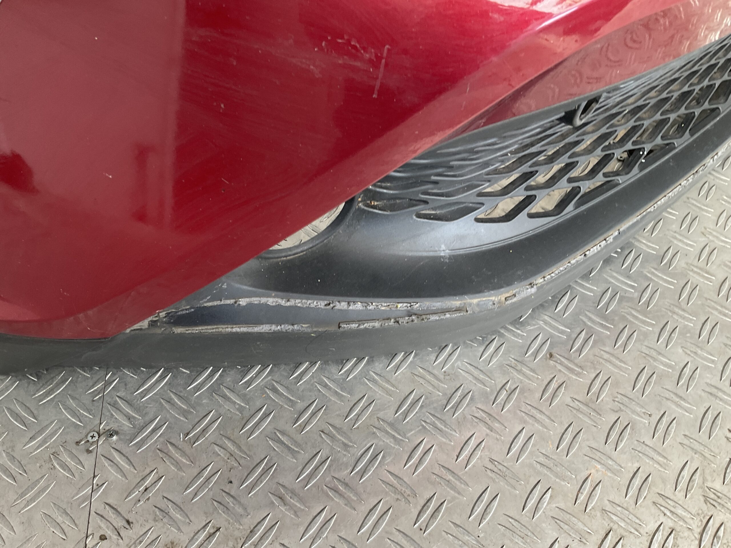 Bumper Toyota CHR 16-19 pdc 52119-F4010 Voorbumper D5-15388z