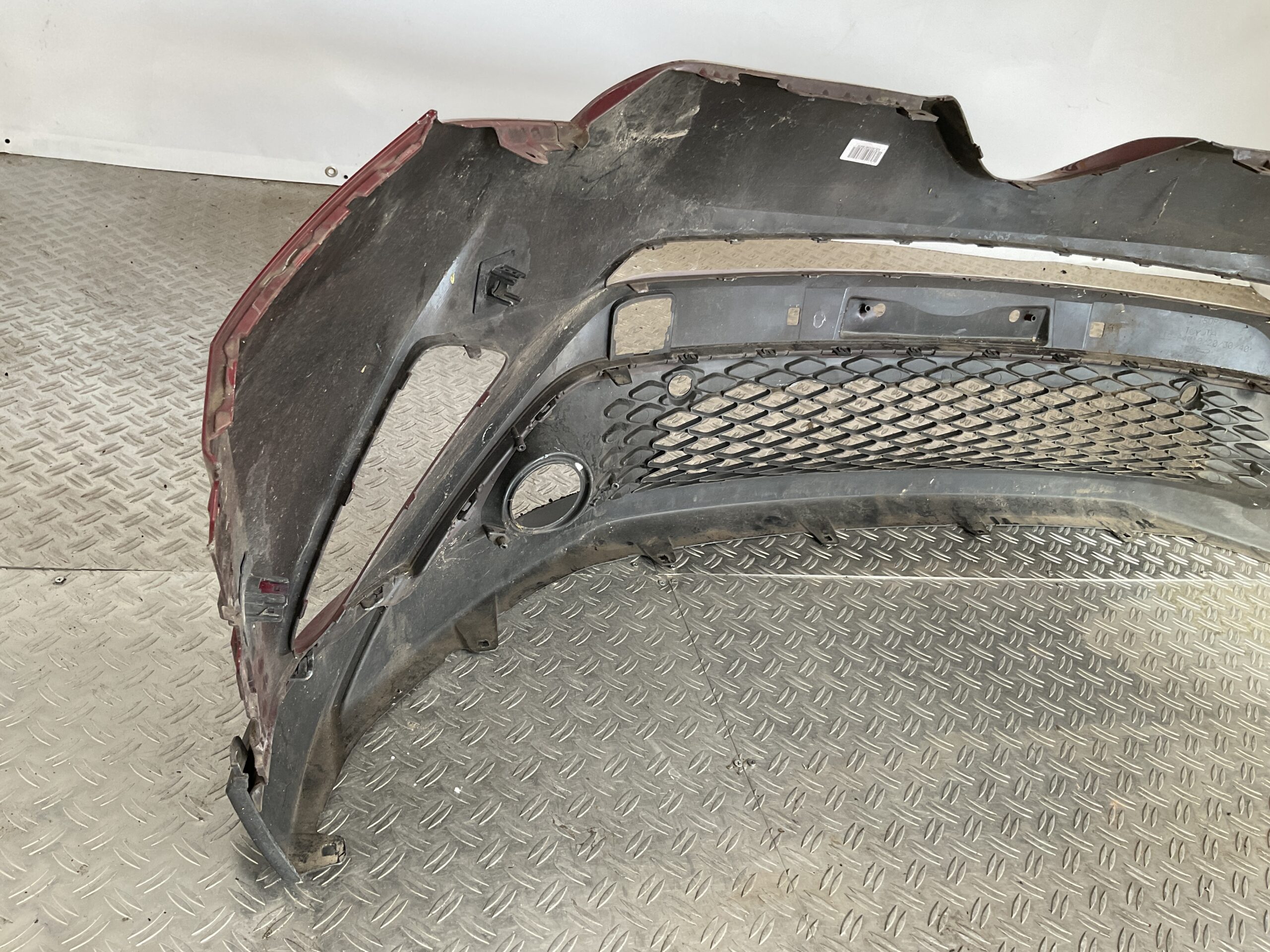 Bumper Toyota CHR 16-19 pdc 52119-F4010 Voorbumper D5-15388z