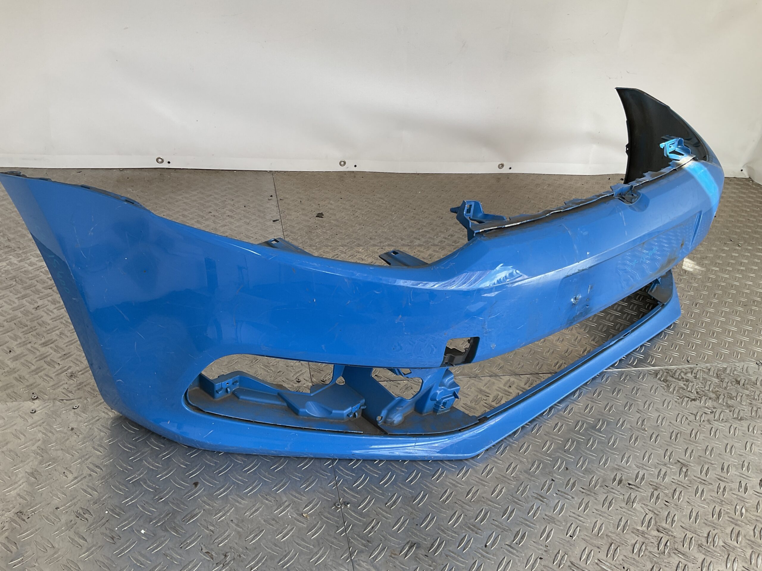 Bumper Volkswagen Polo 6C 13-17 6C0807221 Voorbumper C4-15400z