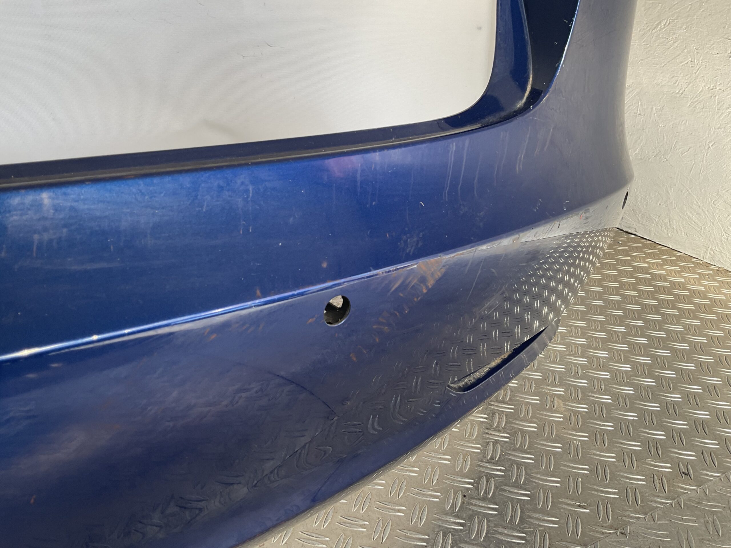 Bumper Tesla Model 3 17-23 1083983-00-H Achterbumper F8-15204z