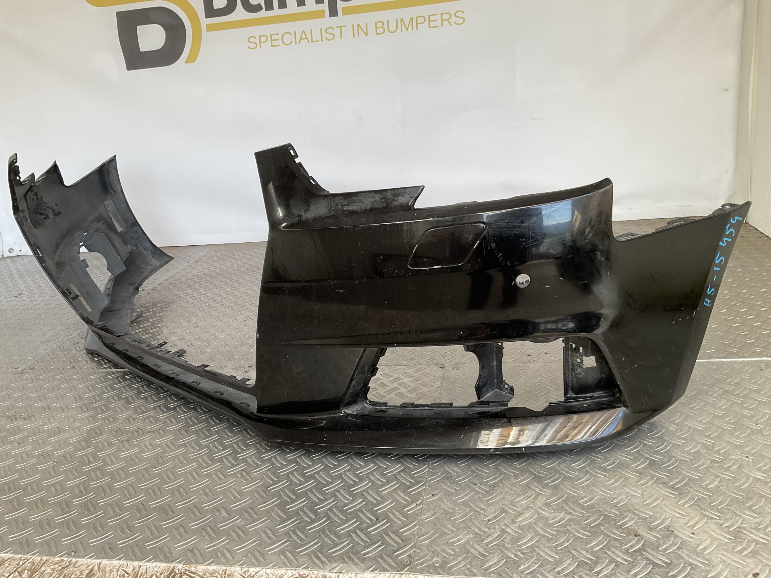Bumper Audi A4 BW0 B9 Normaal 14-17 8W0807437 Voorbumper H5-15459z