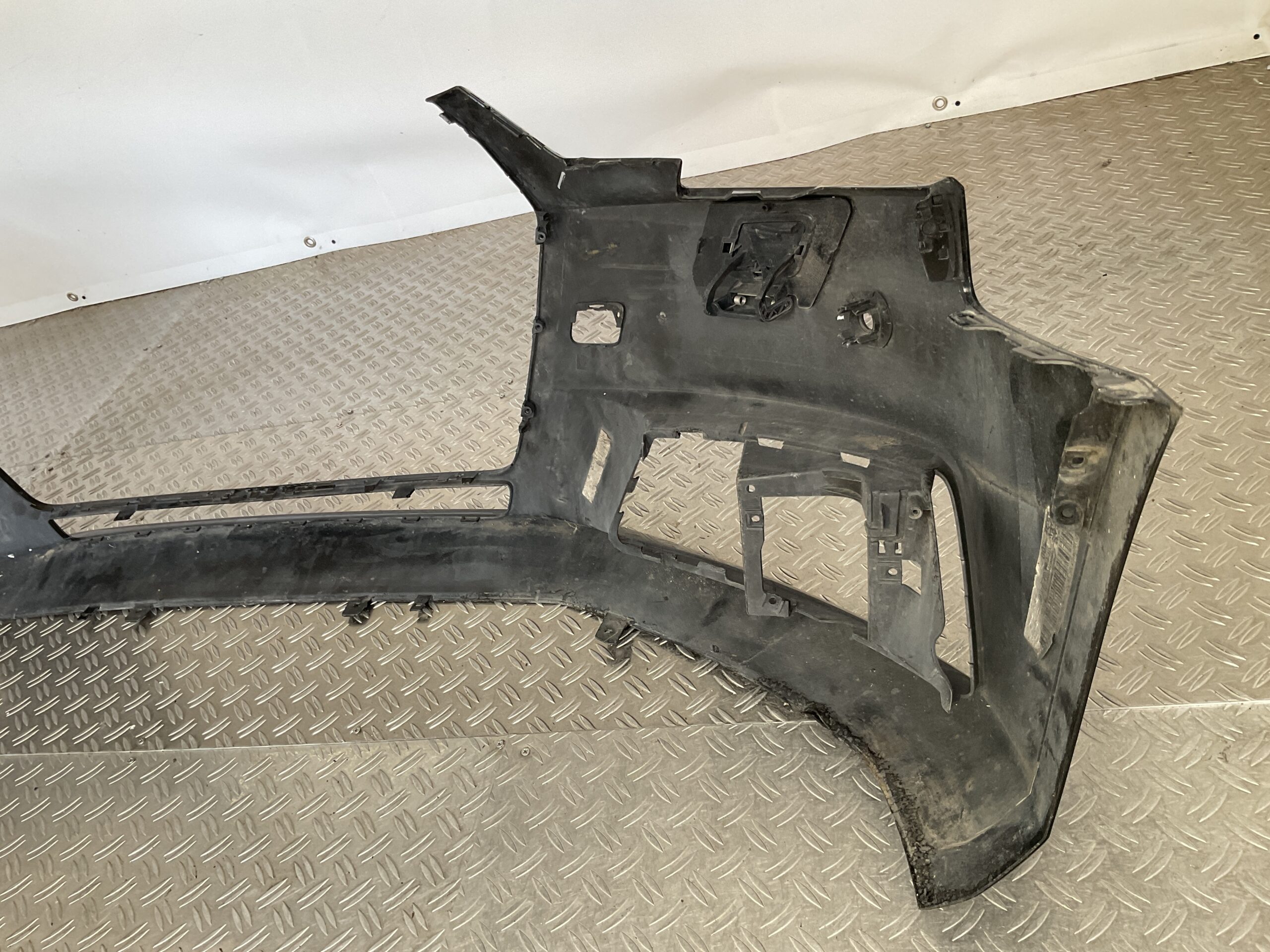 Bumper Audi A4 BW0 B9 Normaal 14-17 8W0807437 Voorbumper H5-15459z