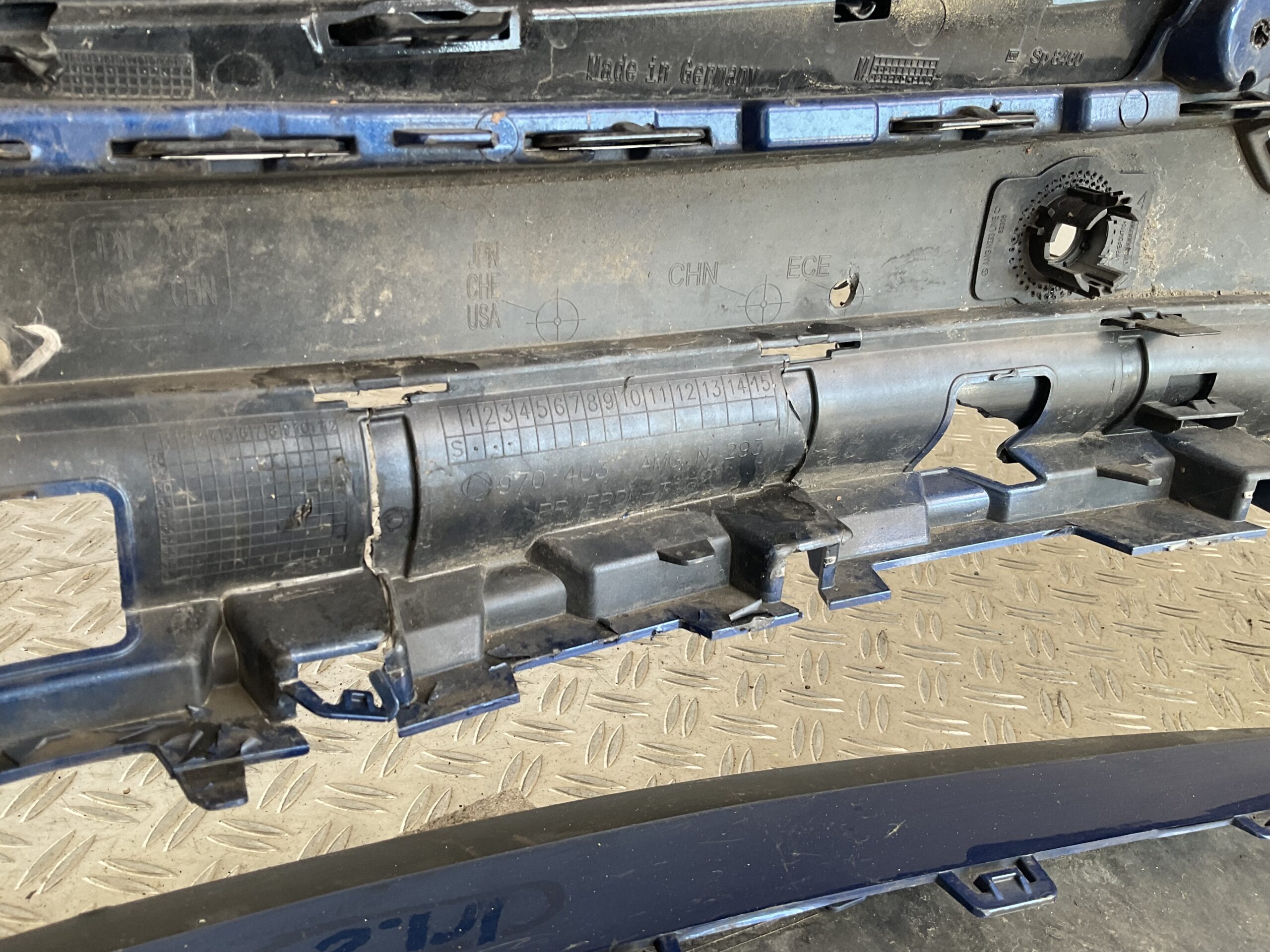 Bumper Mercedes EQC W293 19- AMG A2938859900 Voorbumper B4-15249z