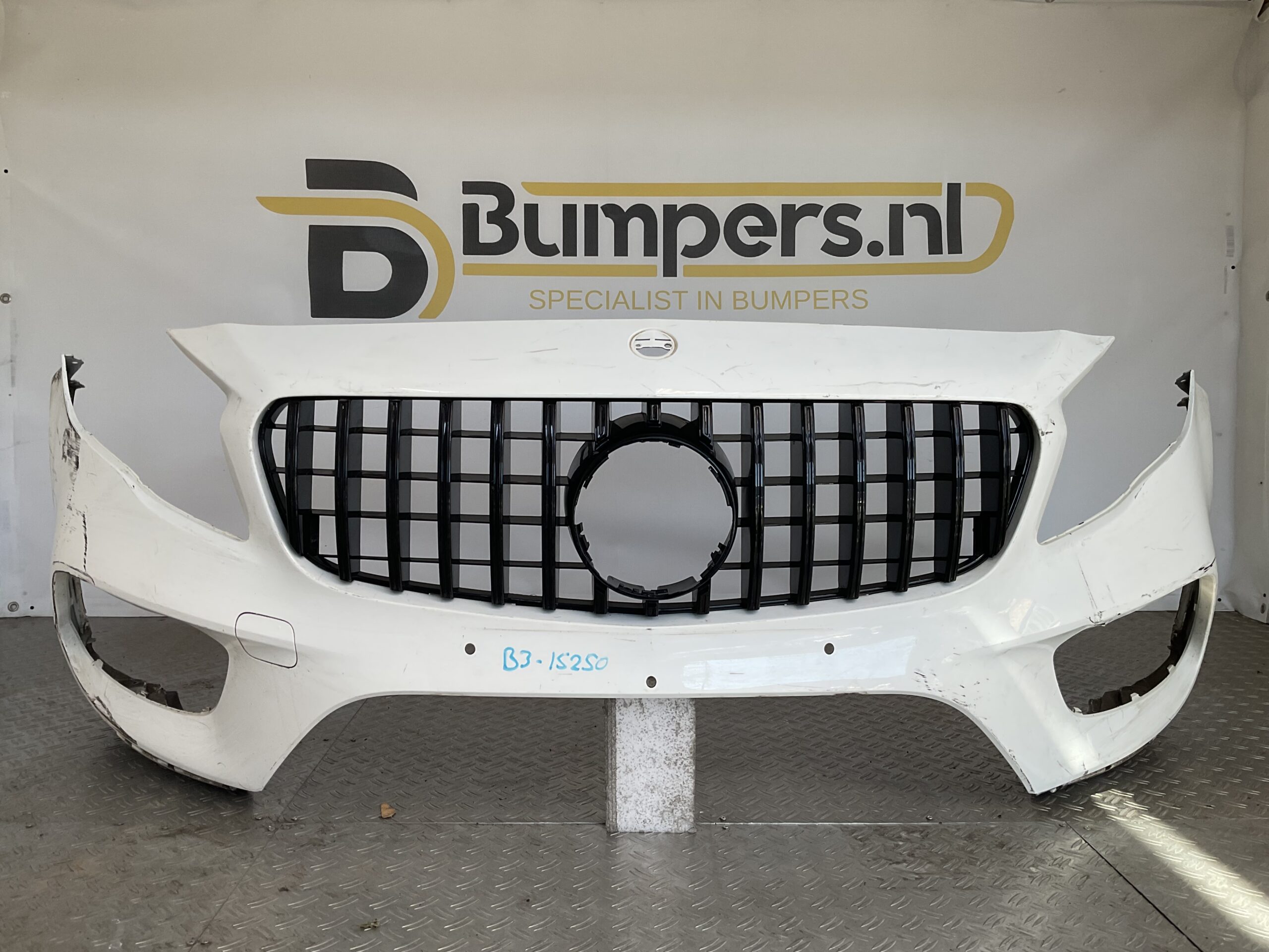 Bumper Mercedes GLA W156 AMG Facelift 2016-2021 Voorbumper B3-15250z
