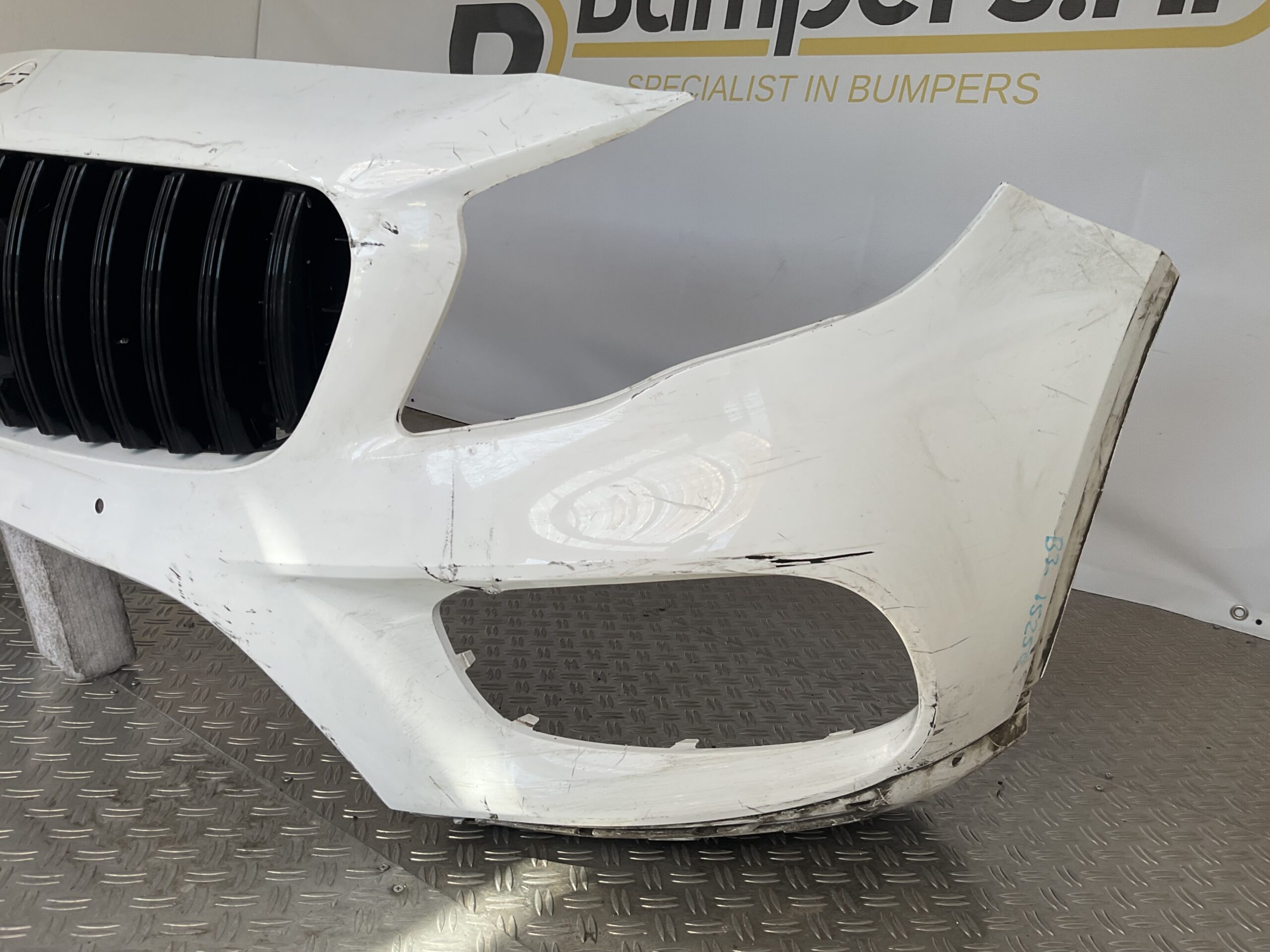 Bumper Mercedes GLA W156 AMG Facelift 2016-2021 Voorbumper B3-15250z