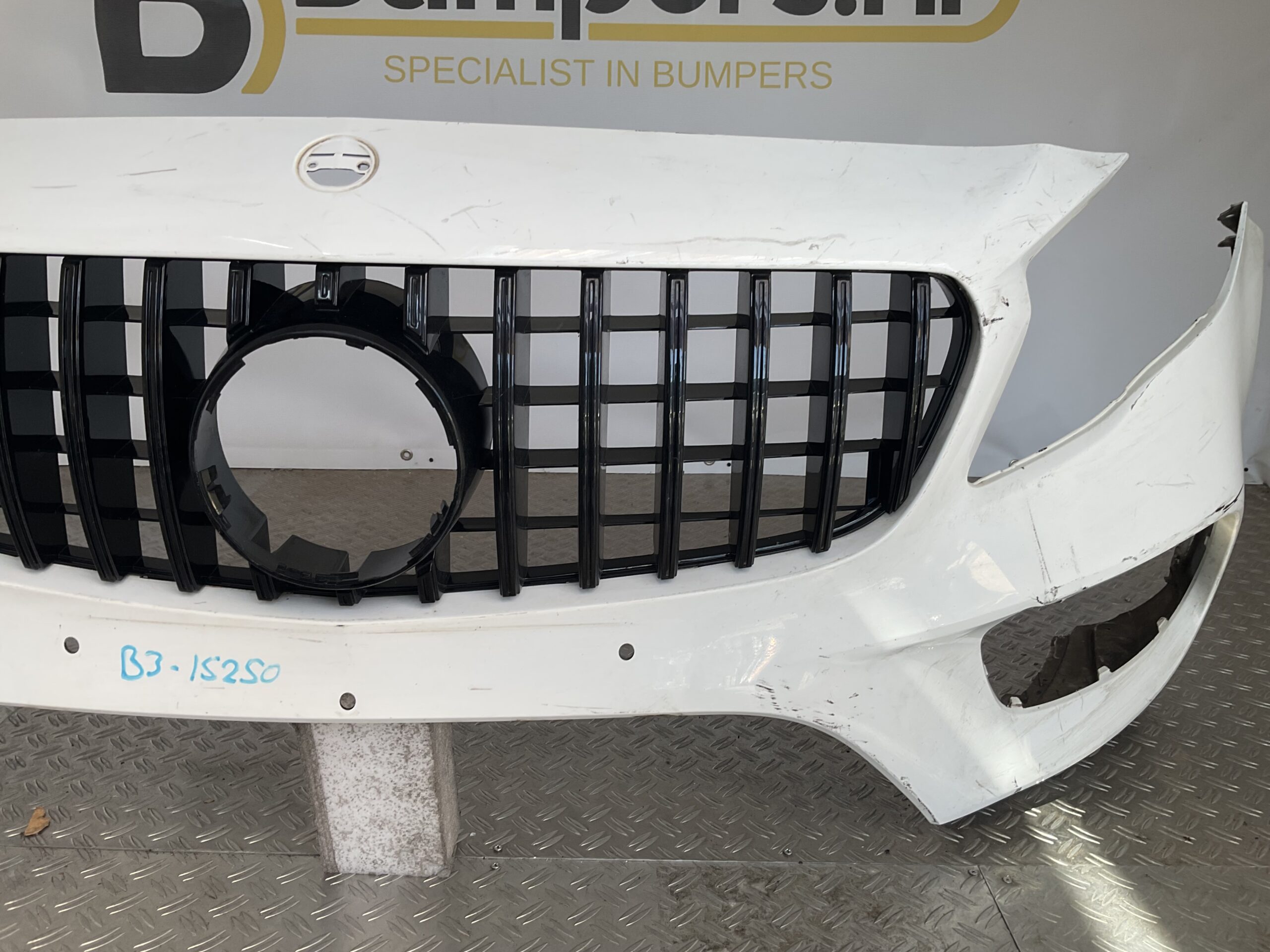 Bumper Mercedes GLA W156 AMG Facelift 2016-2021 Voorbumper B3-15250z