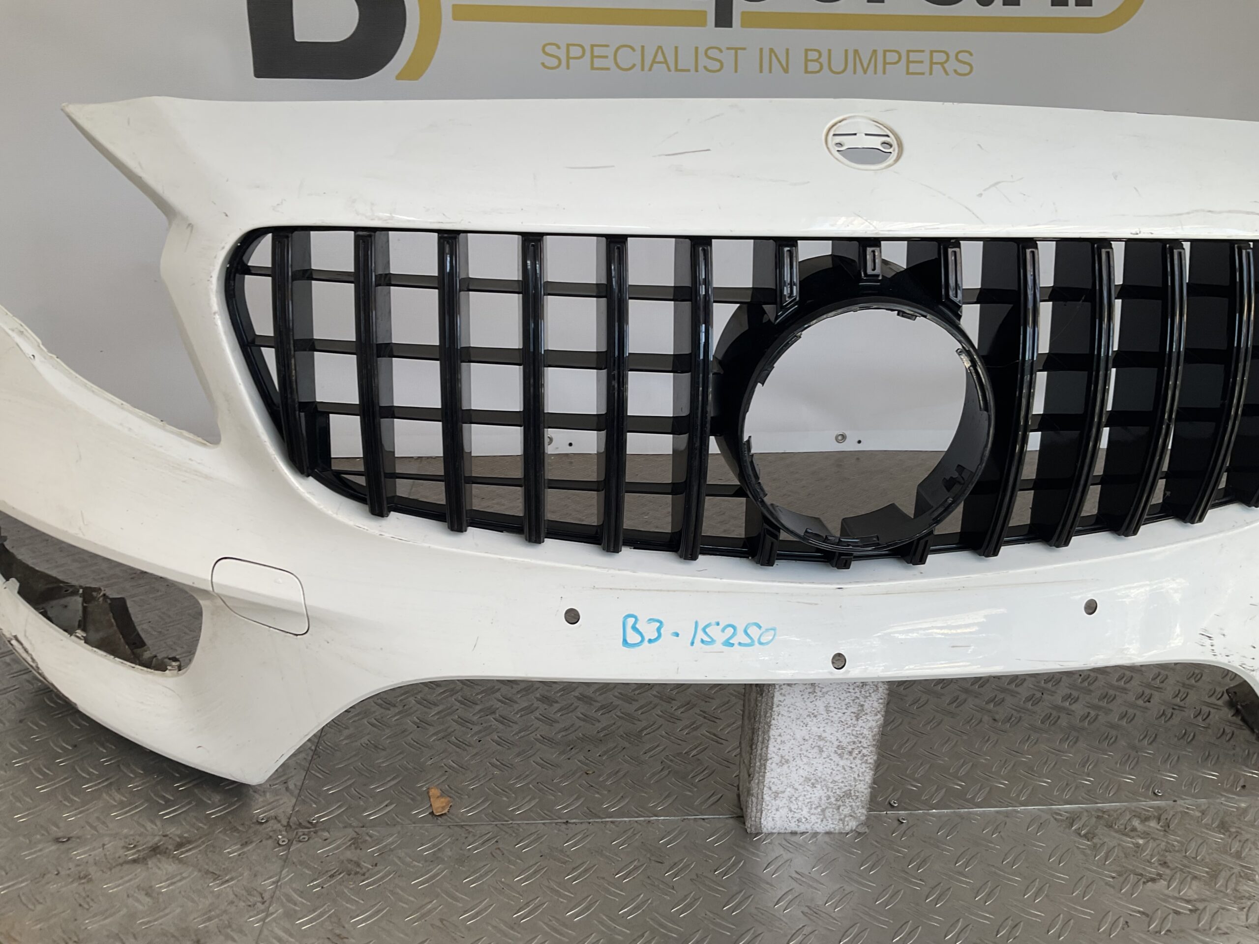 Bumper Mercedes GLA W156 AMG Facelift 2016-2021 Voorbumper B3-15250z
