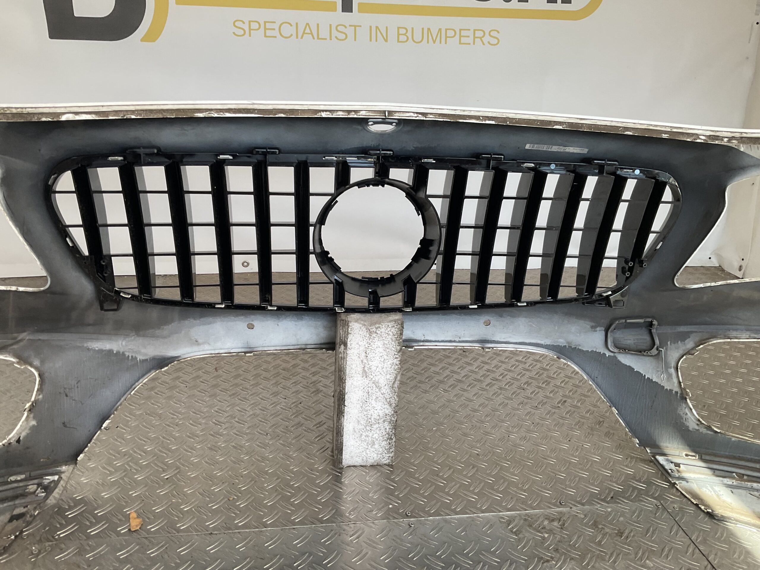 Bumper Mercedes GLA W156 AMG Facelift 2016-2021 Voorbumper B3-15250z