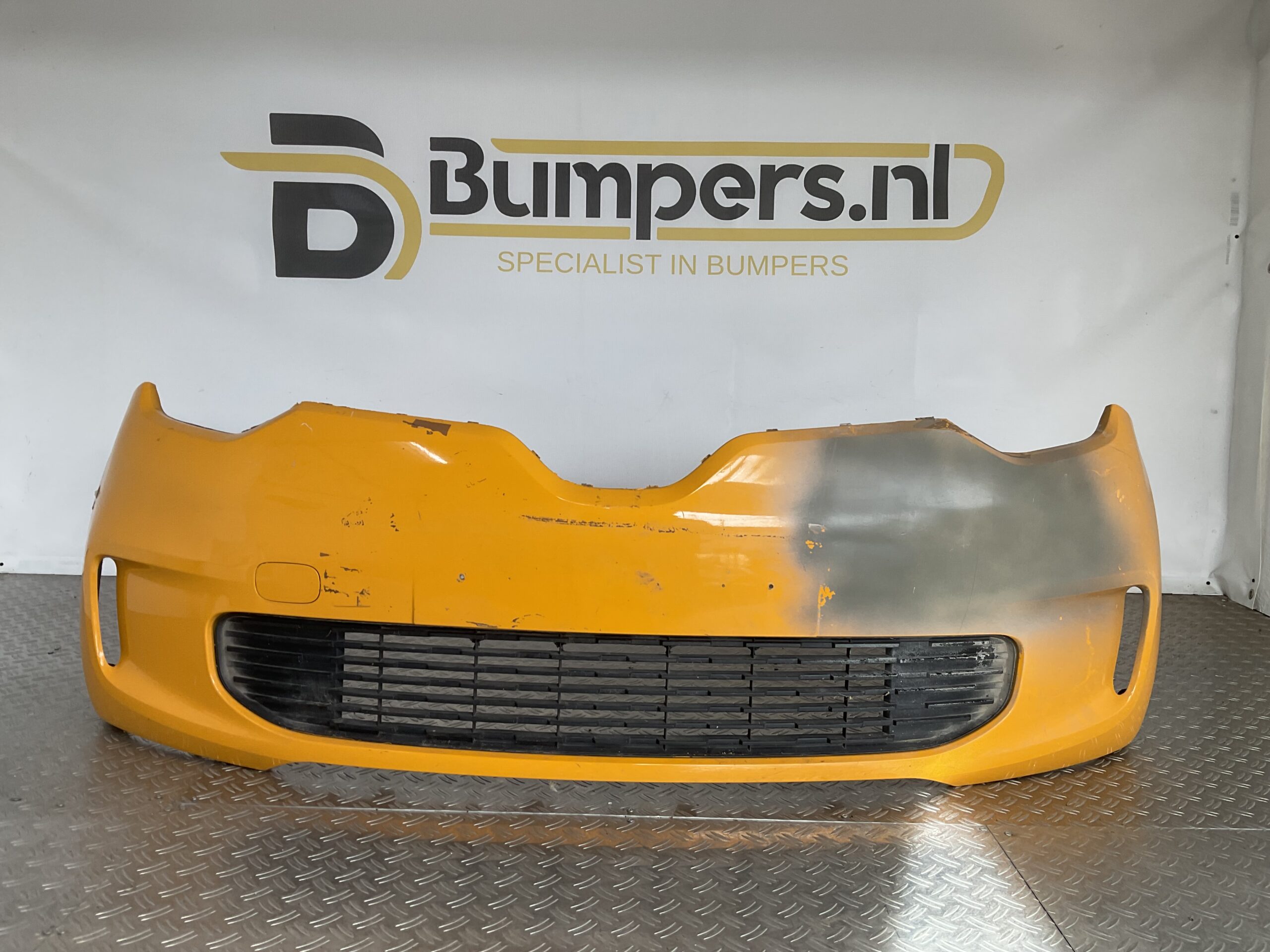 Bumper Renault Twingo Facelift 2019-2024 620222722R Voorbumper F3-12711z