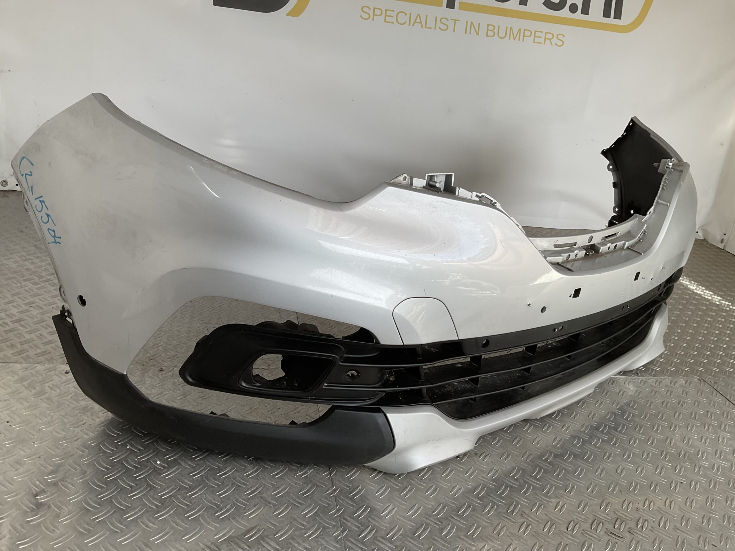 Bumper Renault Captur Facelift 16-21 620227019R Voorbumper F5-15506z