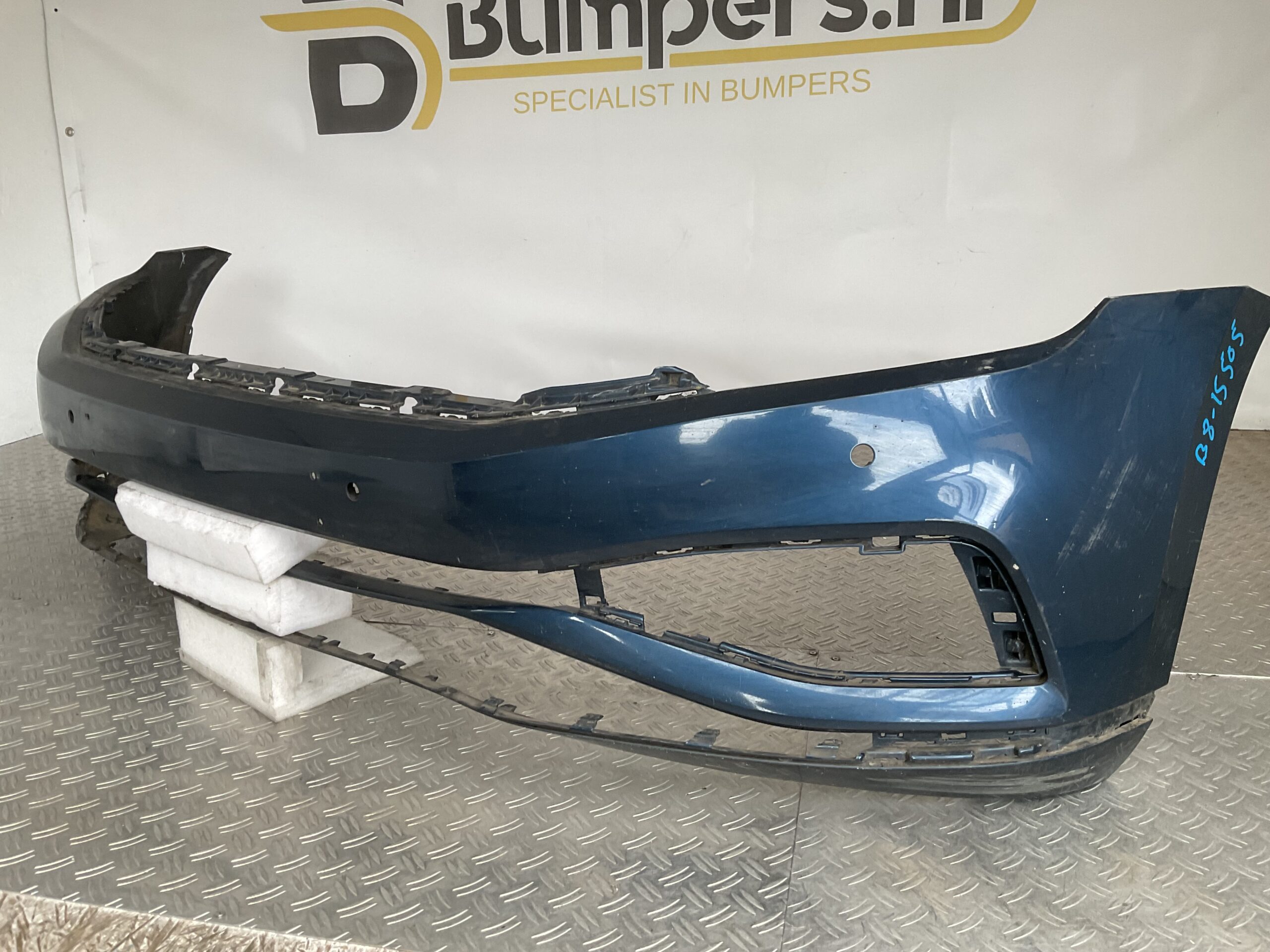 Bumper Volkswagen Passat B8 Facelift 18-21 3G0807221F Voorbumper B8-15505z