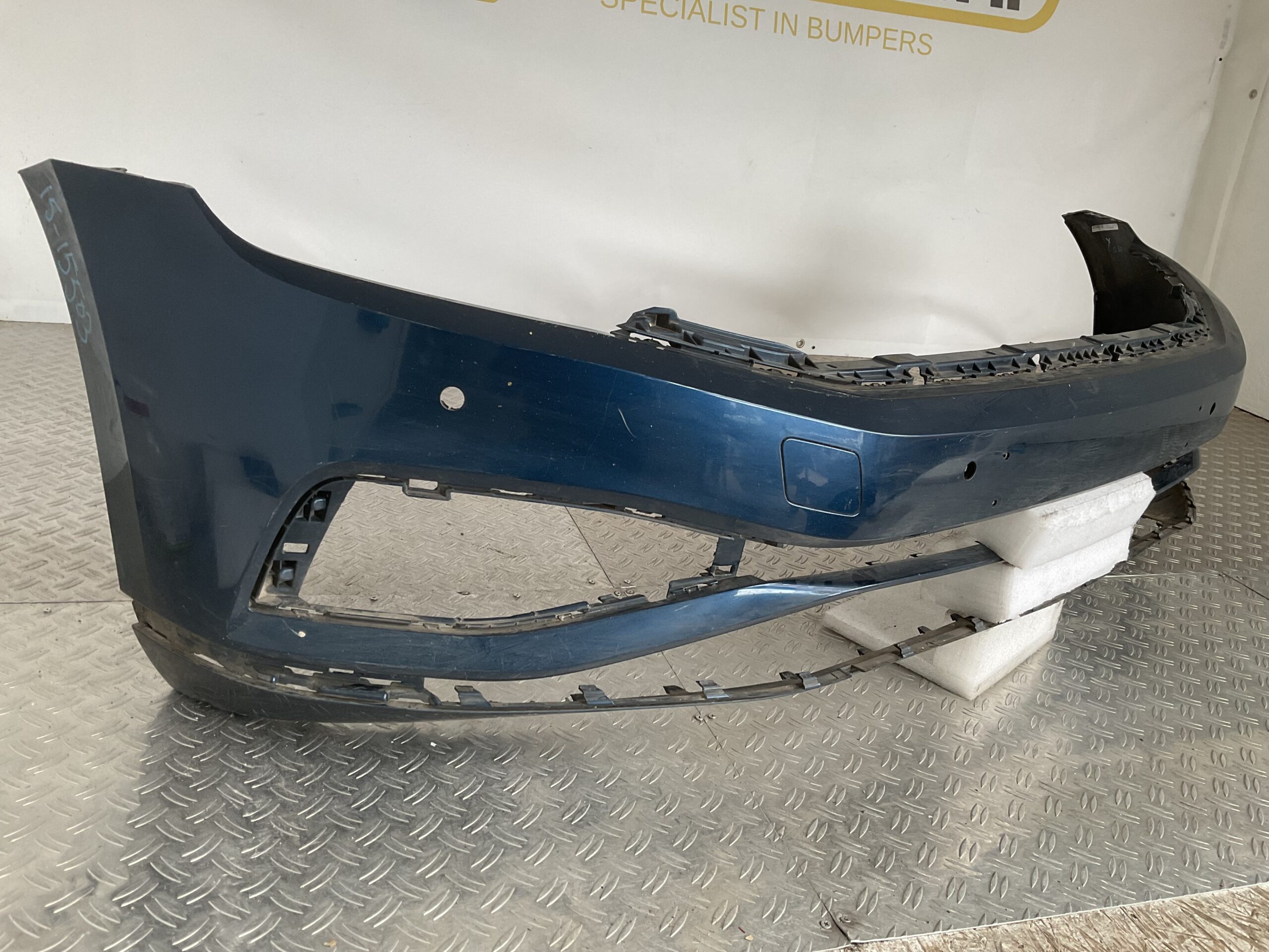 Bumper Volkswagen Passat B8 Facelift 18-21 3G0807221F Voorbumper B8-15505z