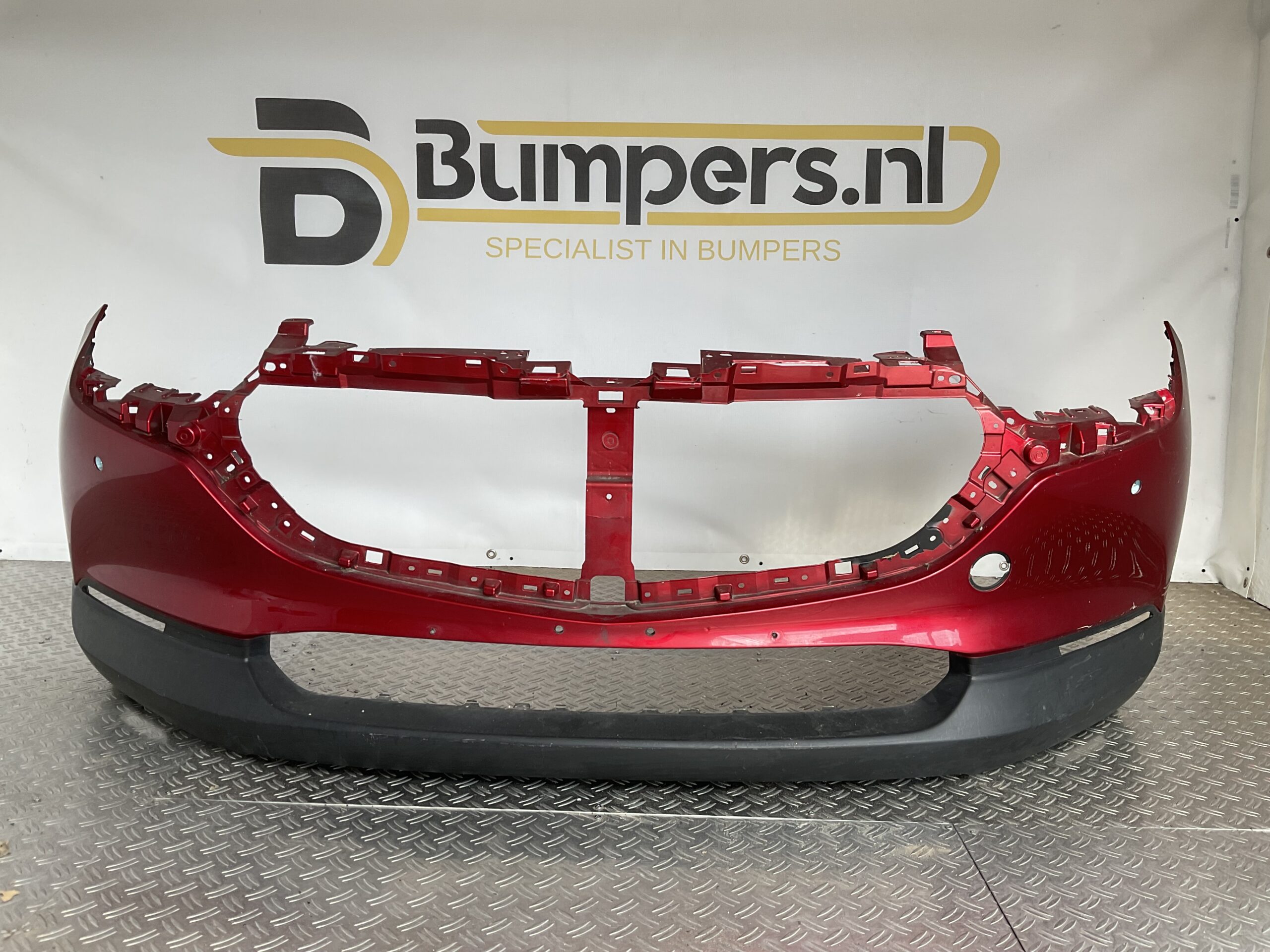 Bumper Mazda CX30 CX-30 4xpdc DGH950031 Voorbumper B9-15467z