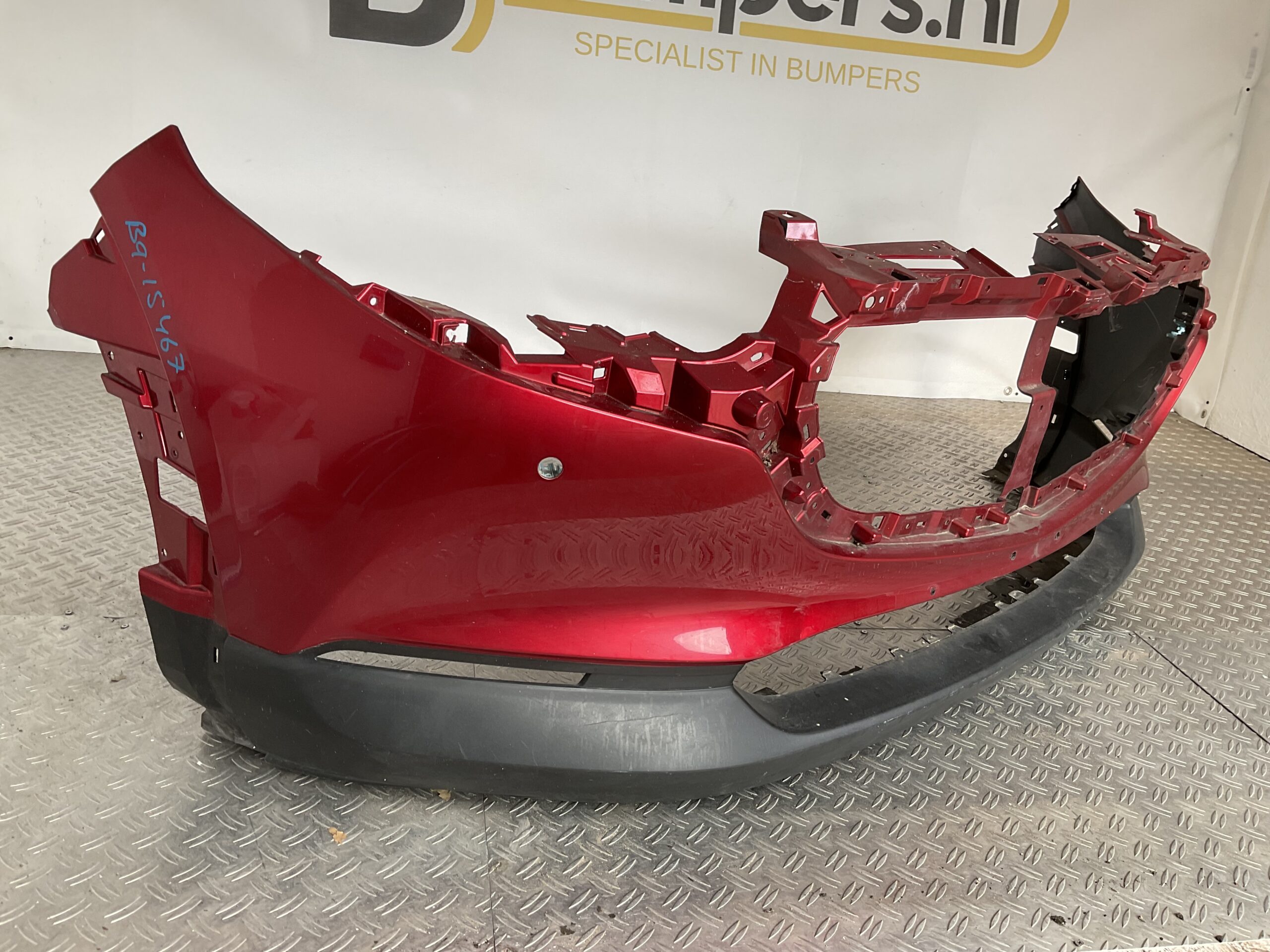 Bumper Mazda CX30 CX-30 4xpdc DGH950031 Voorbumper B9-15467z