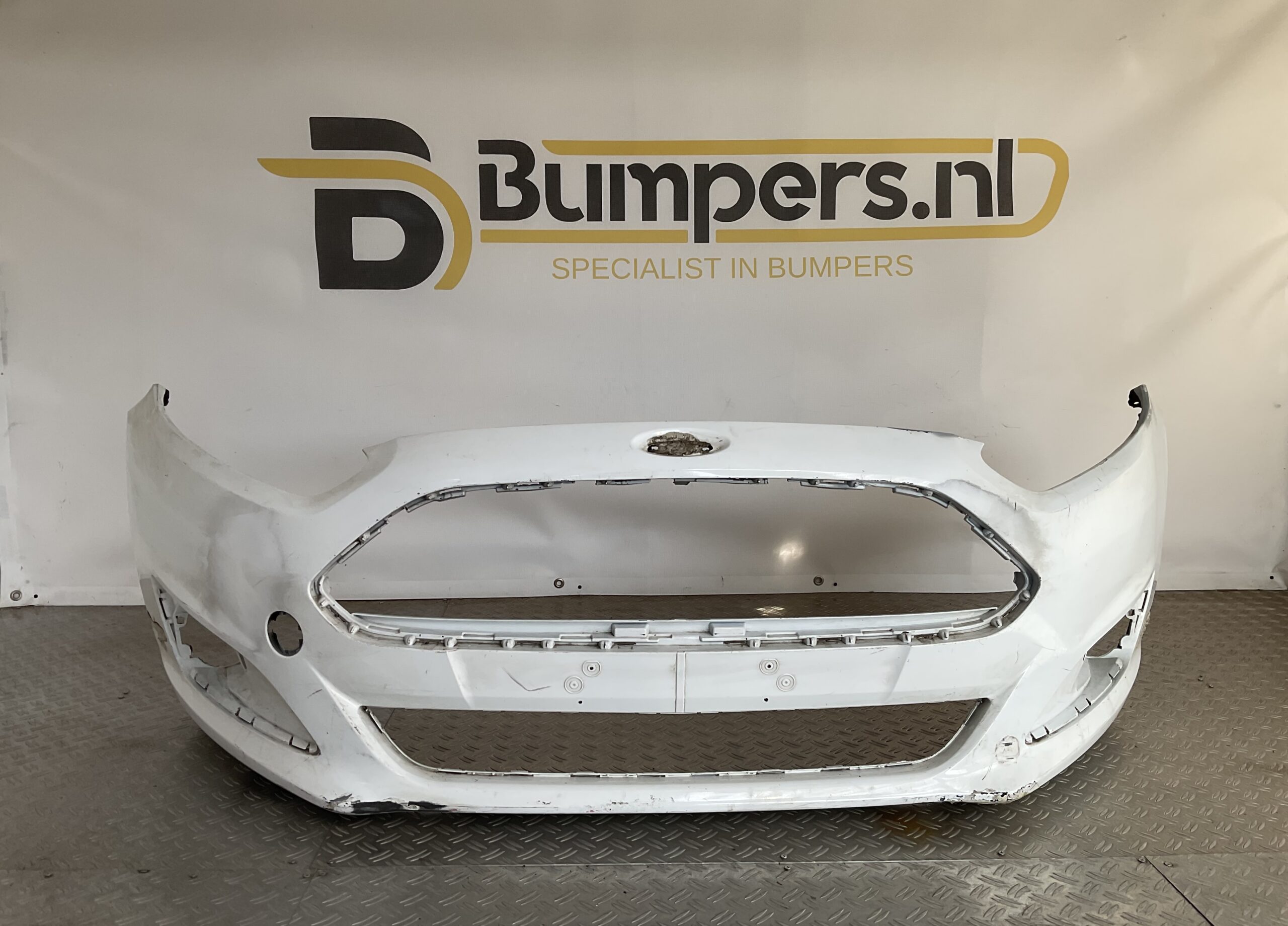 Bumper Ford Fiesta MK7 13-16 C1BB-17757-a Voorbumper D3-15642z