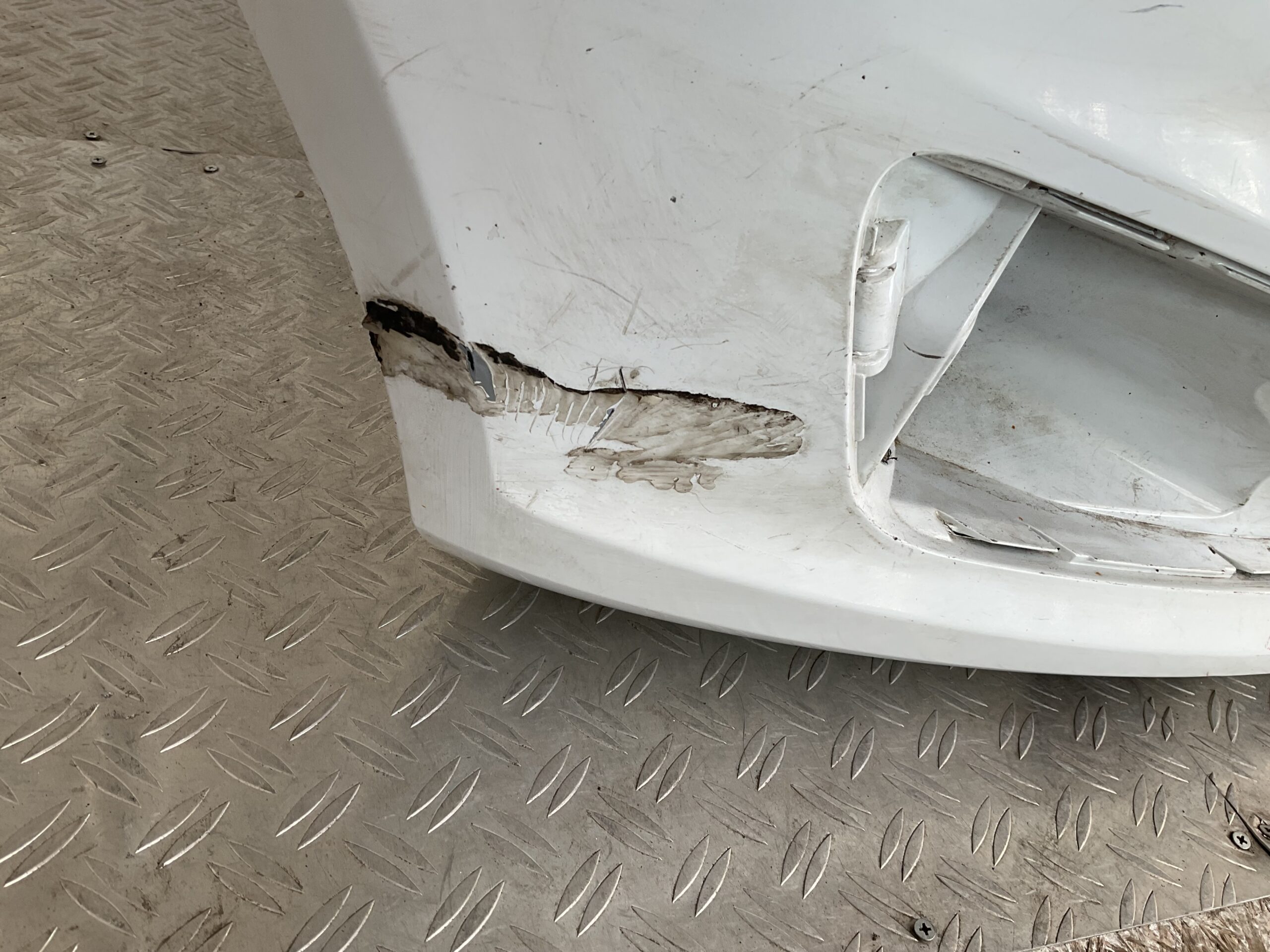 Bumper Ford Fiesta MK7 13-16 C1BB-17757-a Voorbumper D3-15642z