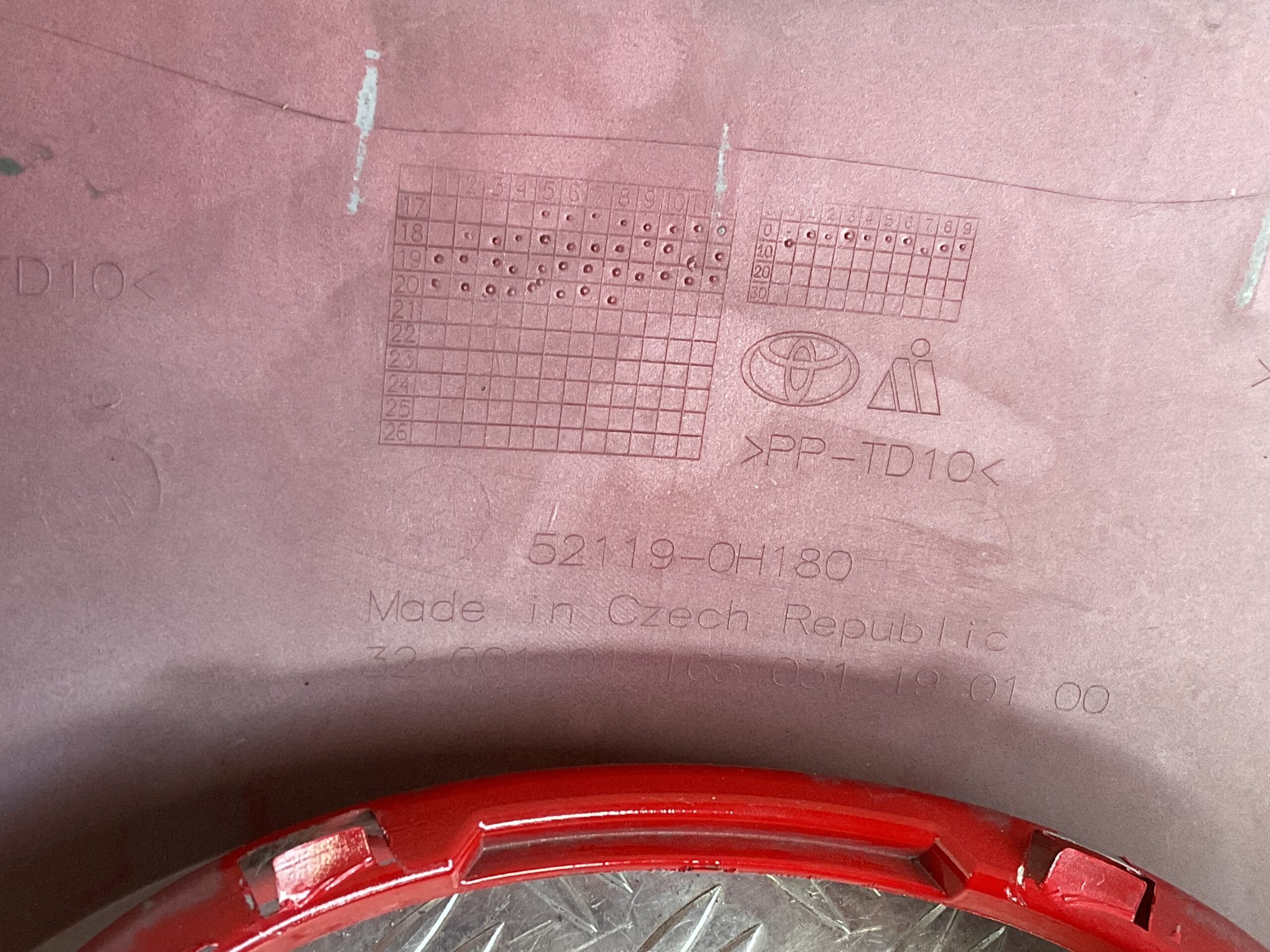 Bumper Toyota Aygo Facelift 17-21 52119-0H180 Voorbumper D3-15632z