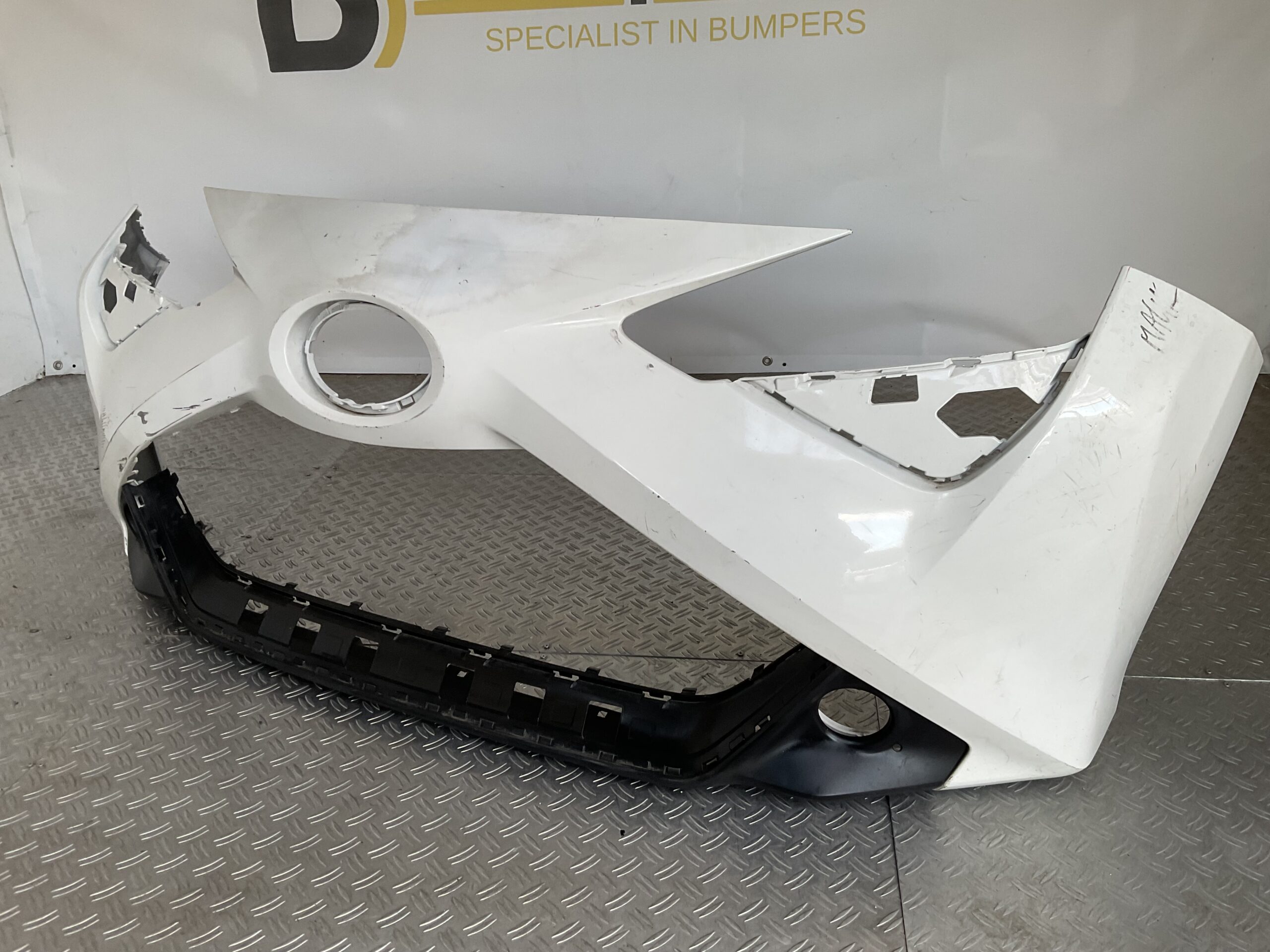 Bumper Toyota Aygo Facelift 17-21 52119-0H180 Voorbumper D3-15623z