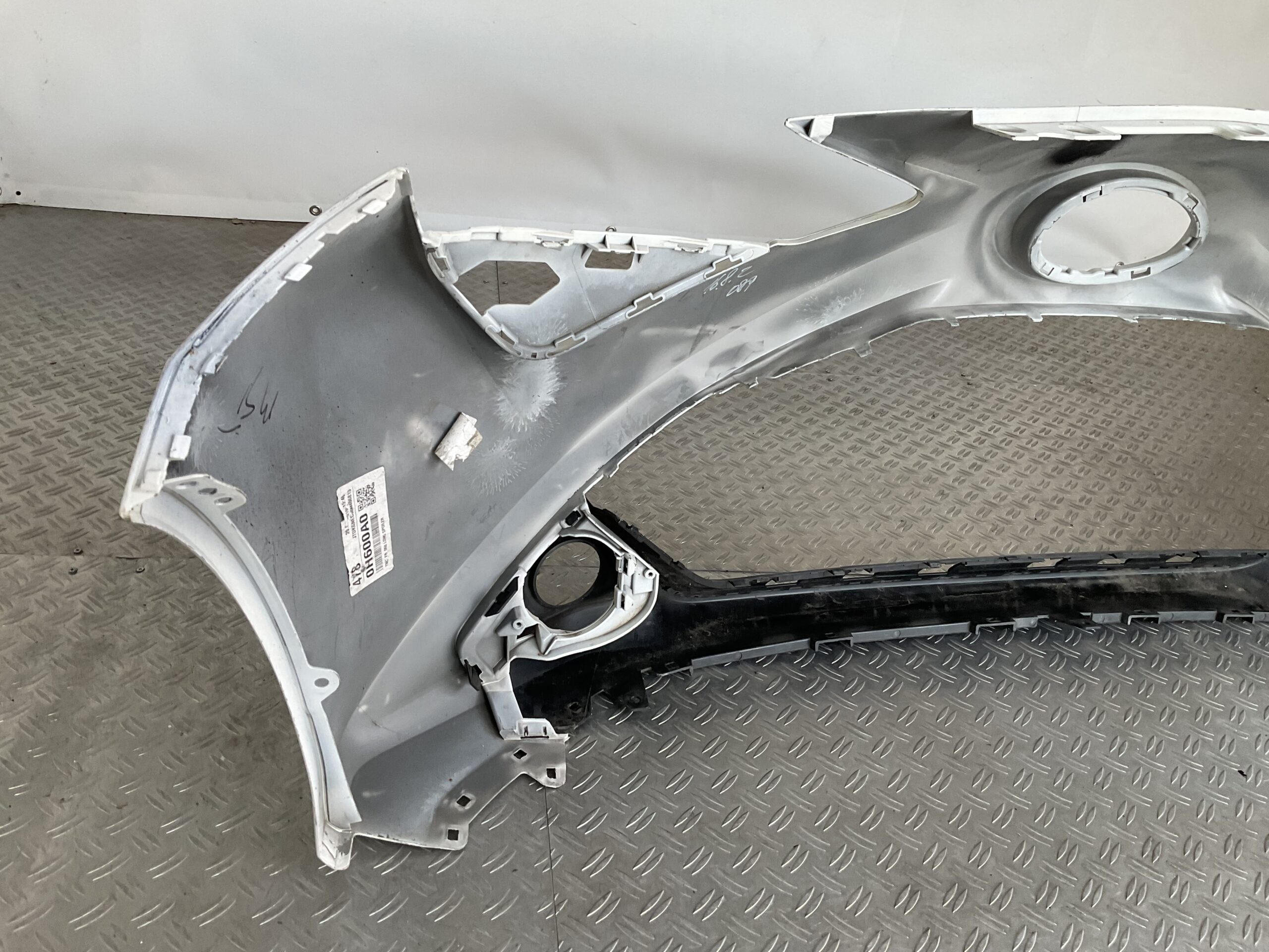 Bumper Toyota Aygo Facelift 17-21 52119-0H180 Voorbumper D3-15623z