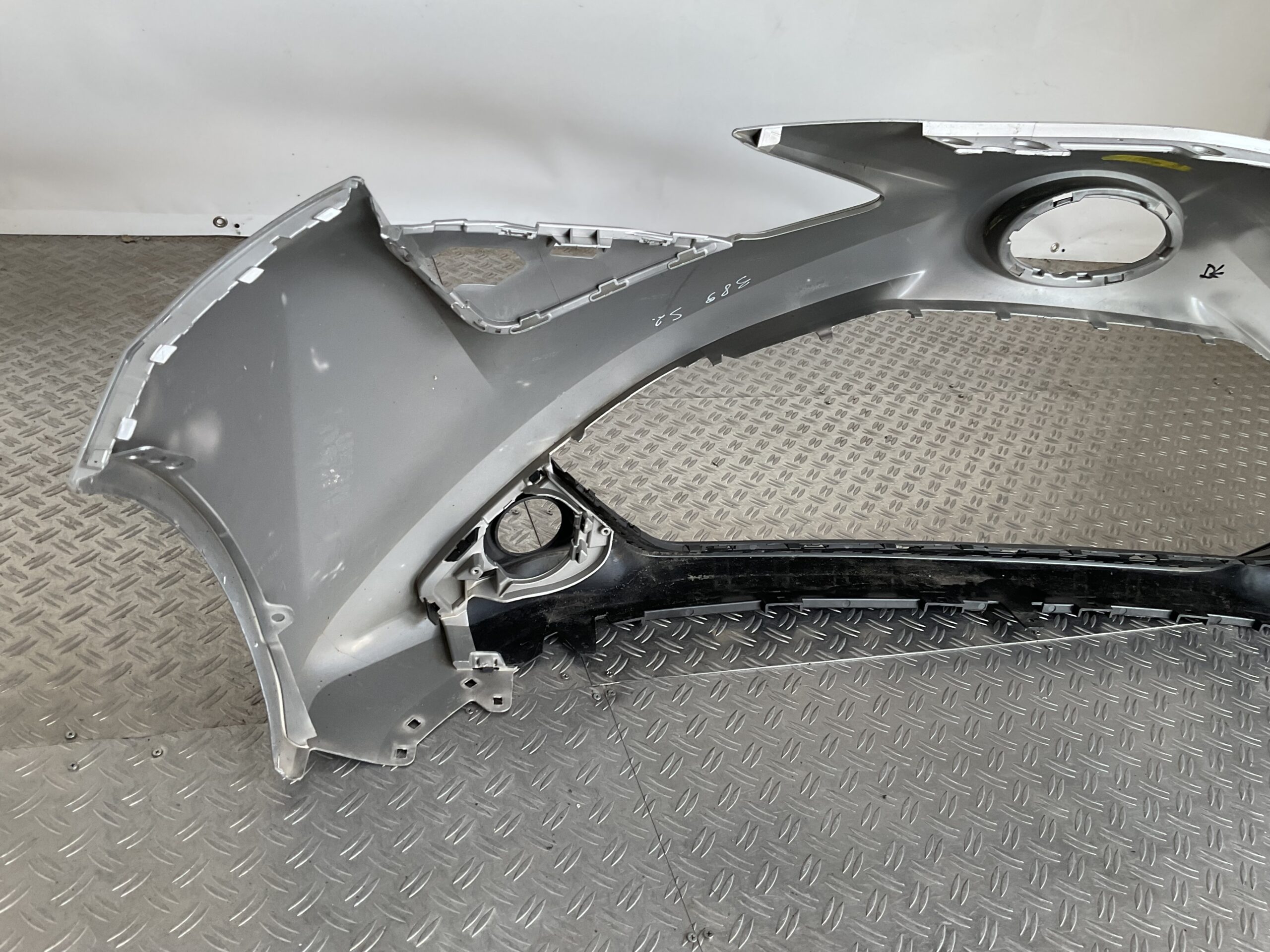 Bumper Toyota Aygo Facelift 17-21 52119-0H180 Voorbumper D3-15628z