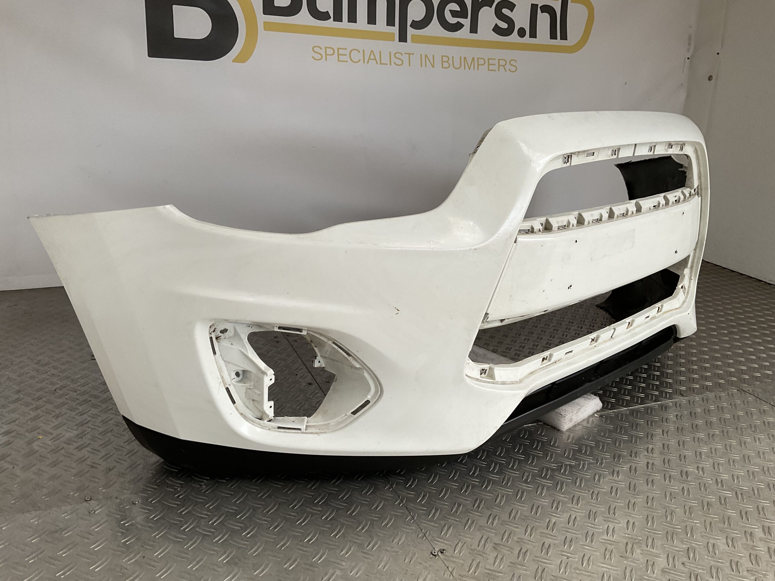 Bumepr Mitsubishi ASX Facelift 6400F649zz Voorbumper B9-15992z