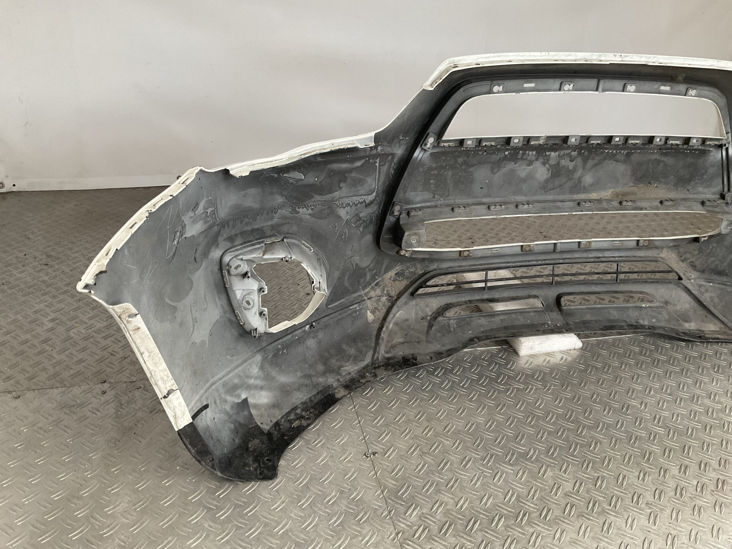 Bumepr Mitsubishi ASX Facelift 6400F649zz Voorbumper B9-15992z