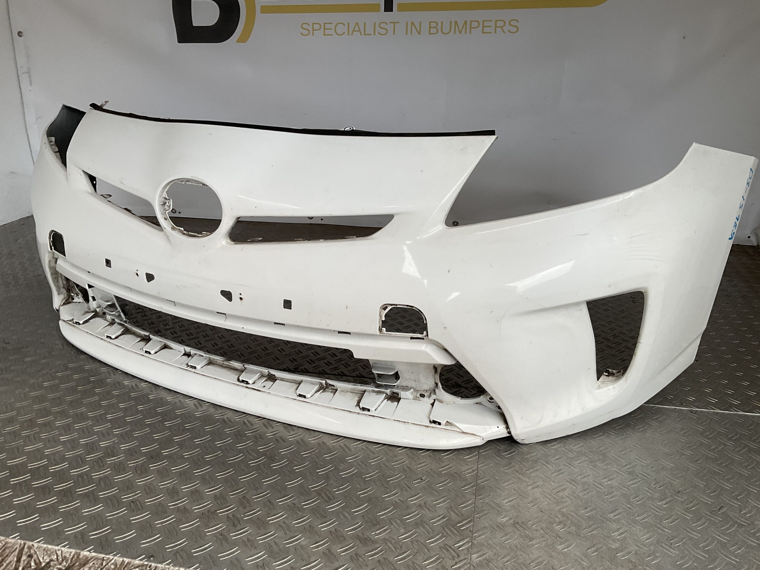 Bumper Toyota Prius 3 III Facelift 12-16 52119-47510 Voorbumper D3-15989z