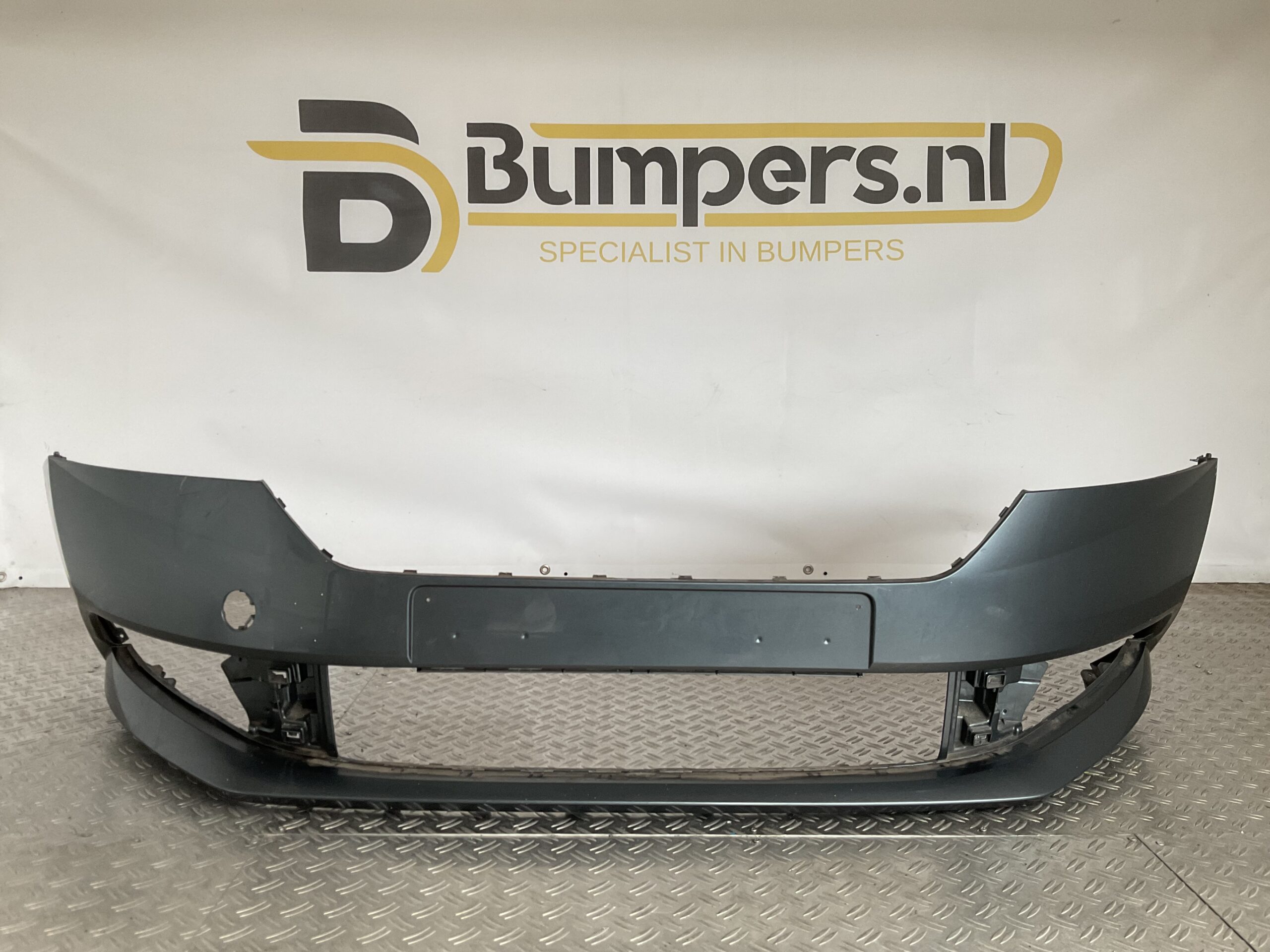 Bumper Skoda Fabia 2019-2023 6V0807221F Voorbumper H3-15987z