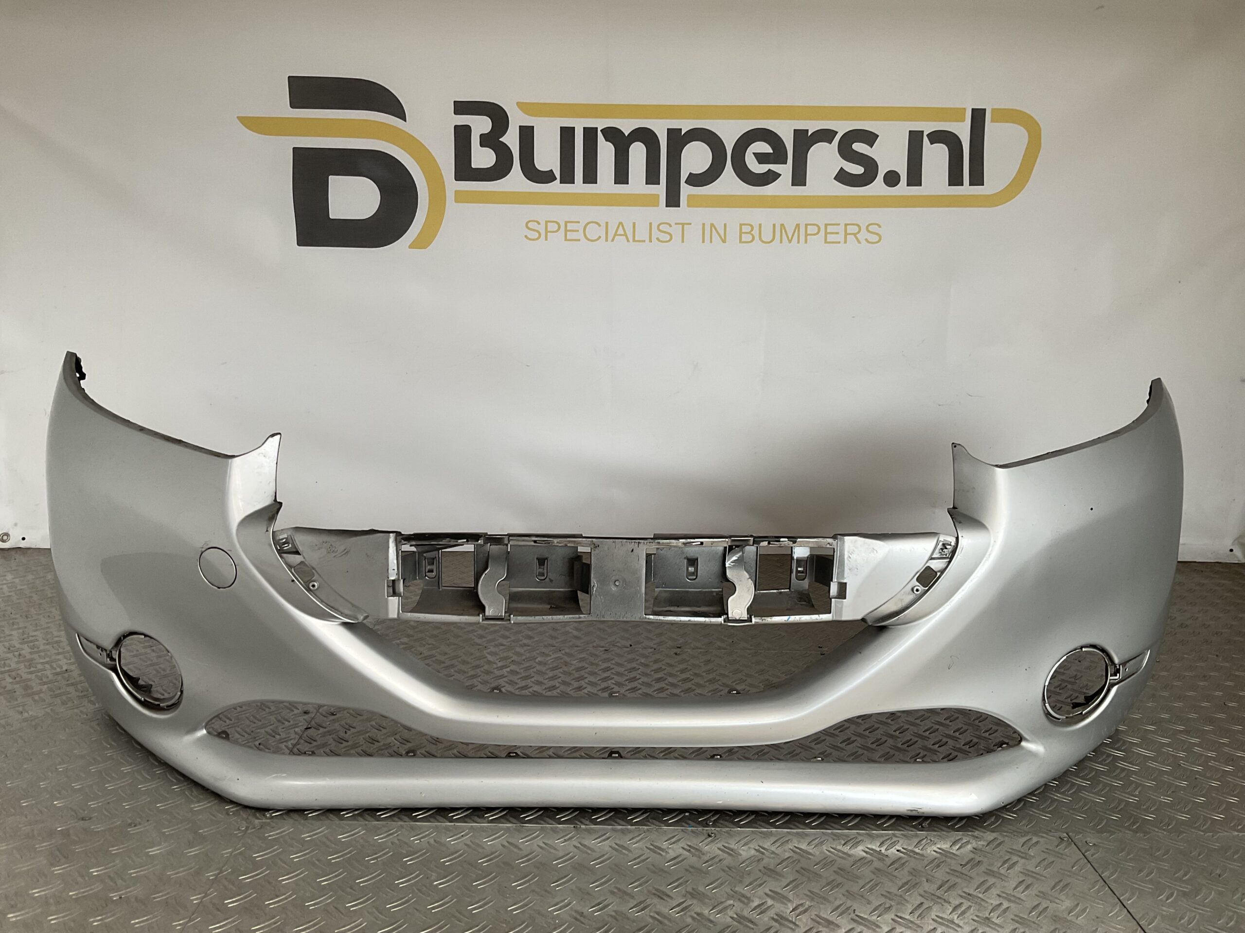 Bumper Peugeot 208 12-16 9672794477 Voorbumper J2-15982z