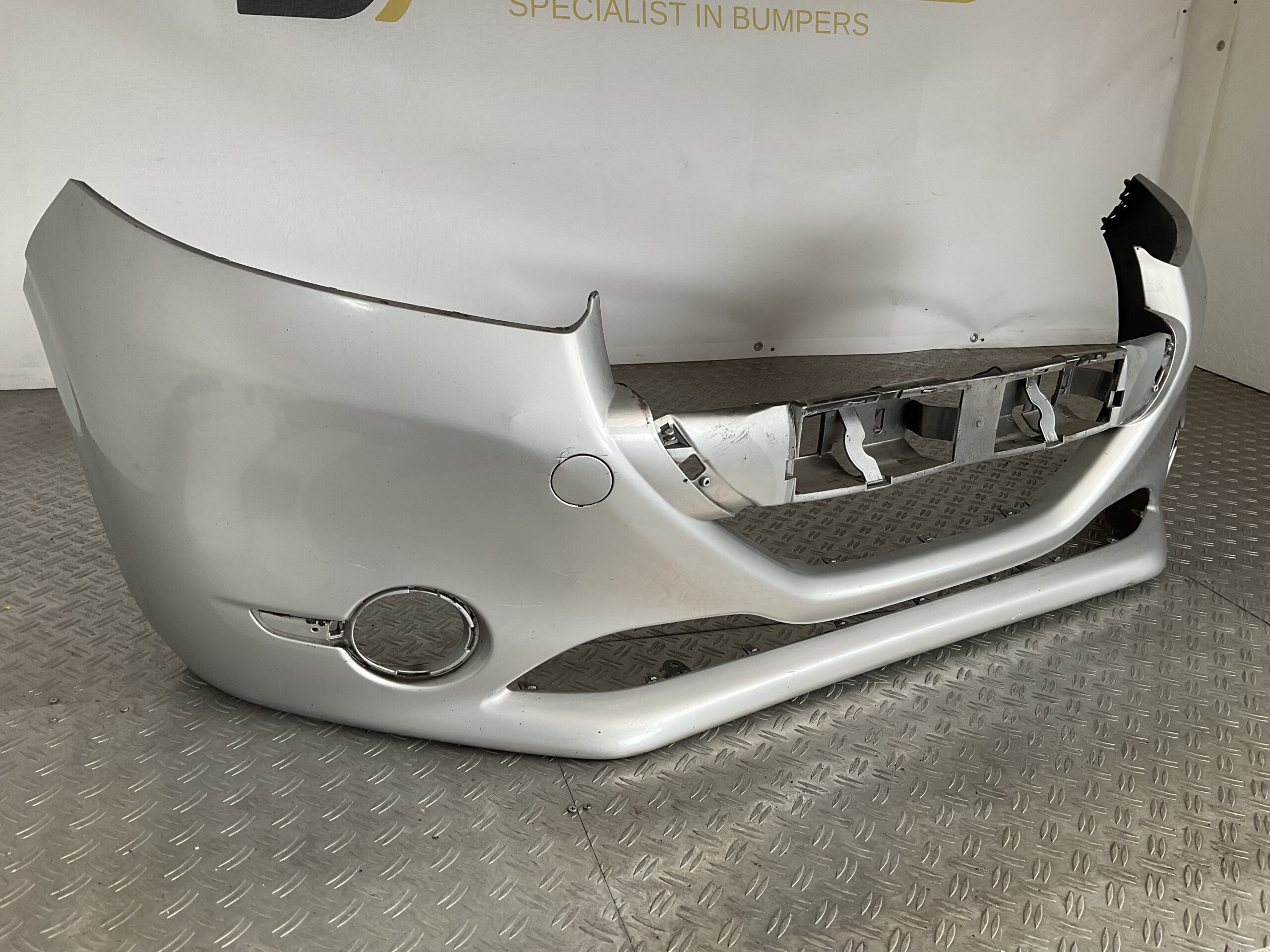 Bumper Peugeot 208 12-16 9672794477 Voorbumper J2-15982z