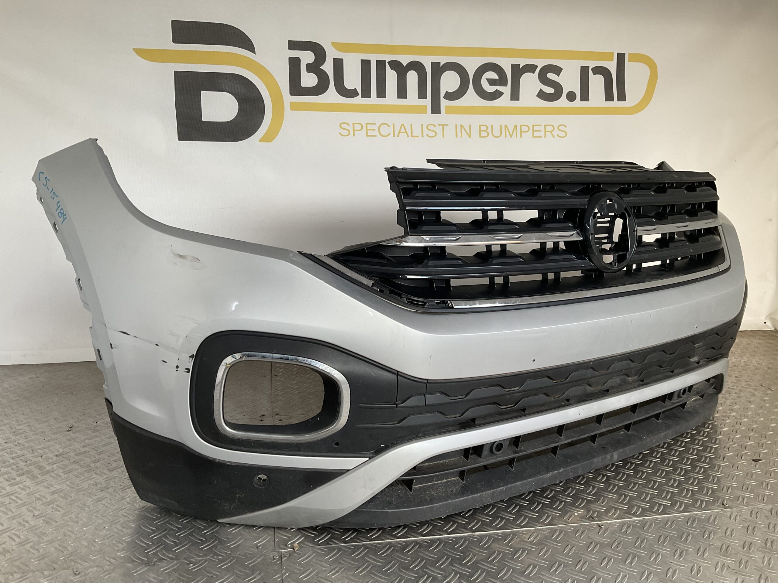Bumper Volkswagen T Cross T-Cross 2GM pdc 2GM807221A Voorbumper C5-15484z
