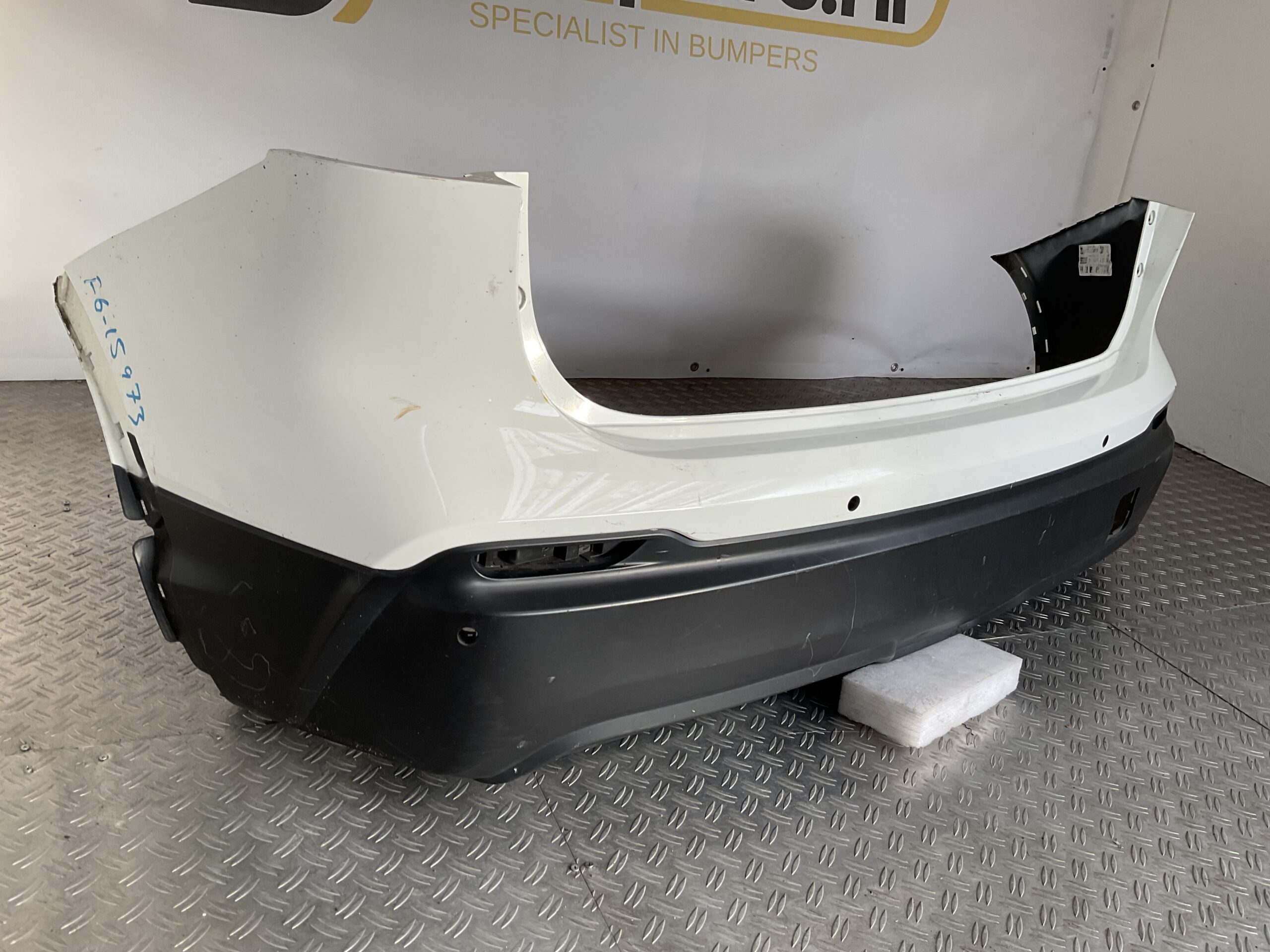 Bumper Nissan Qashqai 17-21 85022HV00H Achterbumper F6-15973z