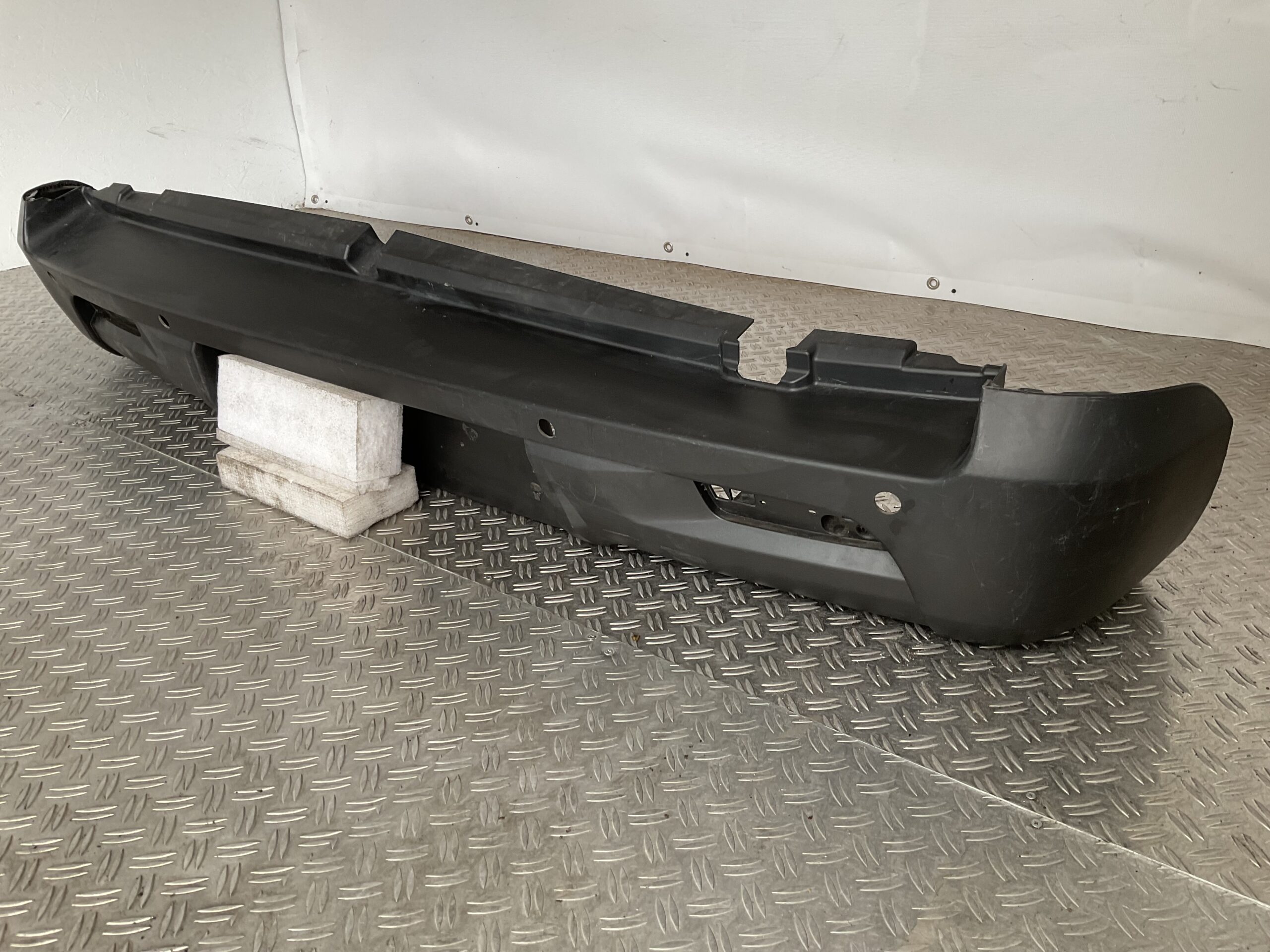 Bumper SsangYong Musso 18-24 K78831-38000 Achterbumper F6-15973z