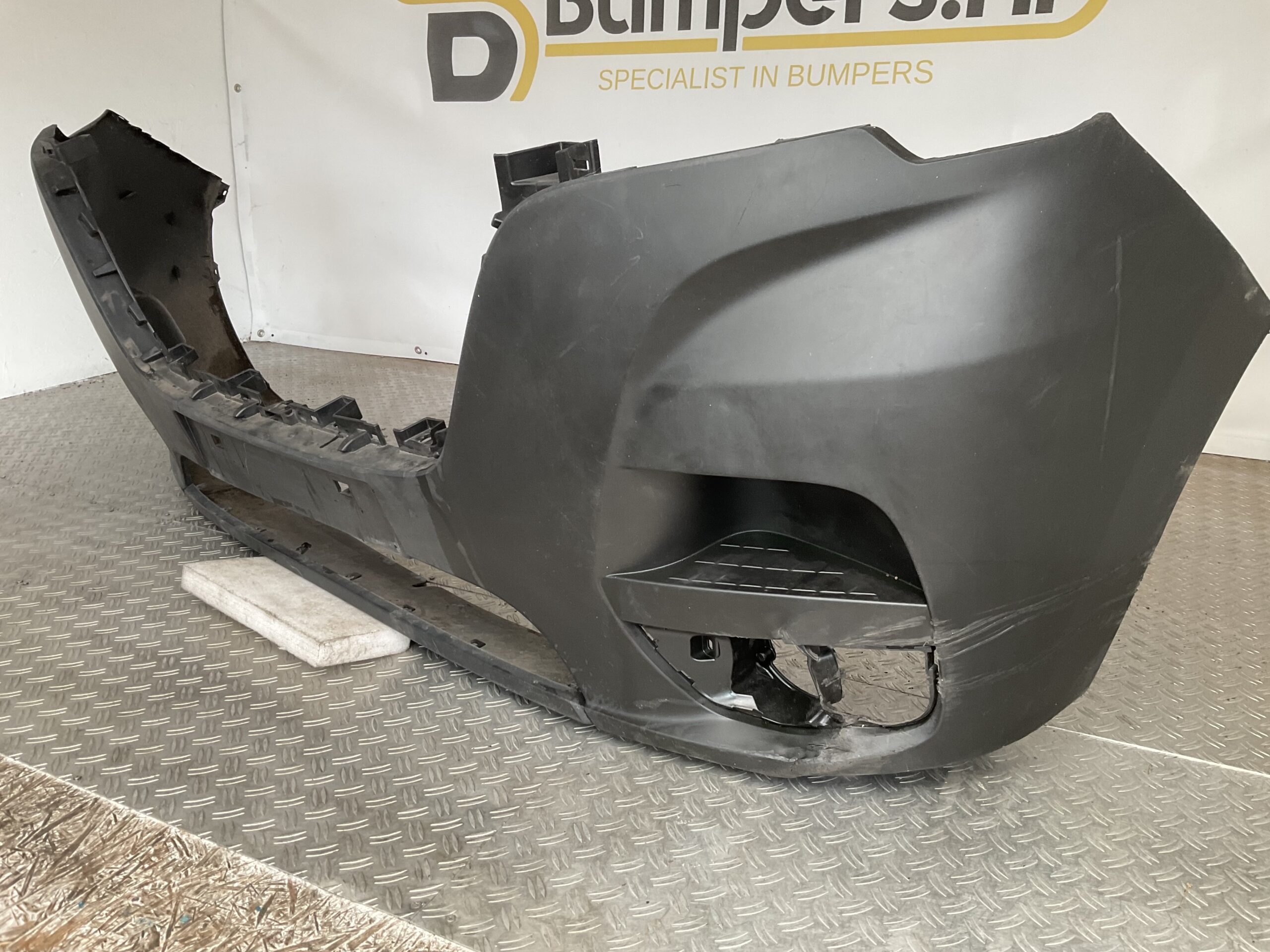 Bumper Renault Master 3 19-24 620228205R Voorbumper F10-15993z